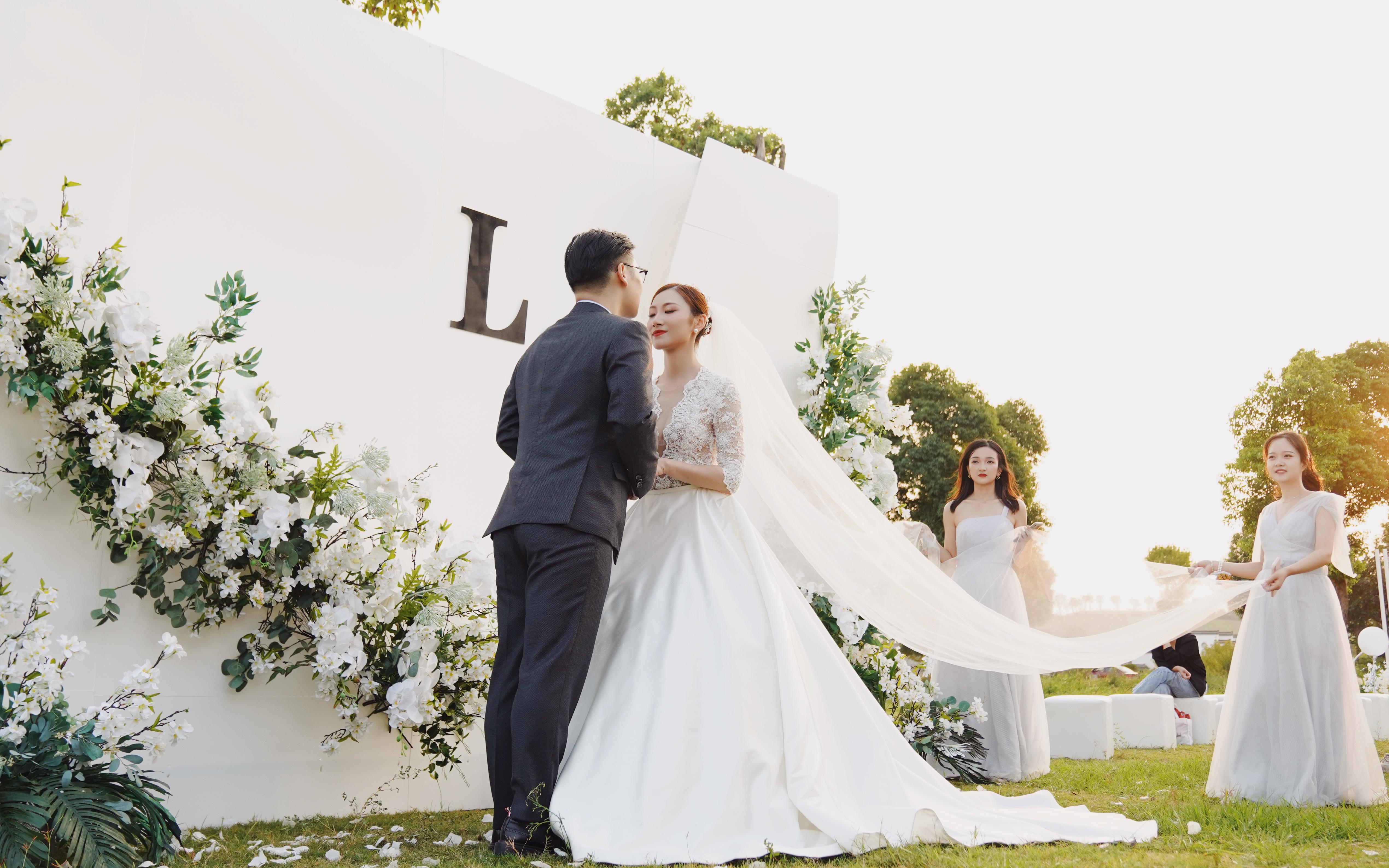 【茉莉婚礼】定婚庆送钻石大礼