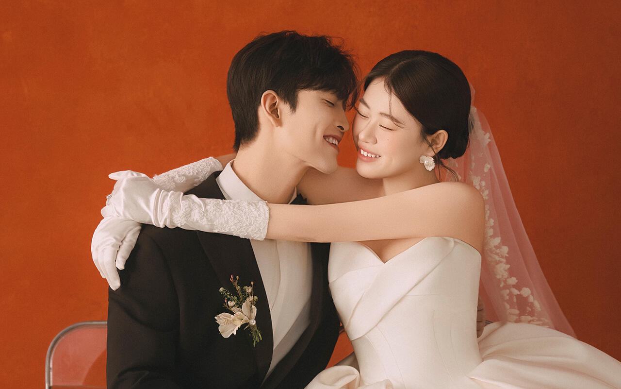 救命！這組婚紗照甜到我心坎里了