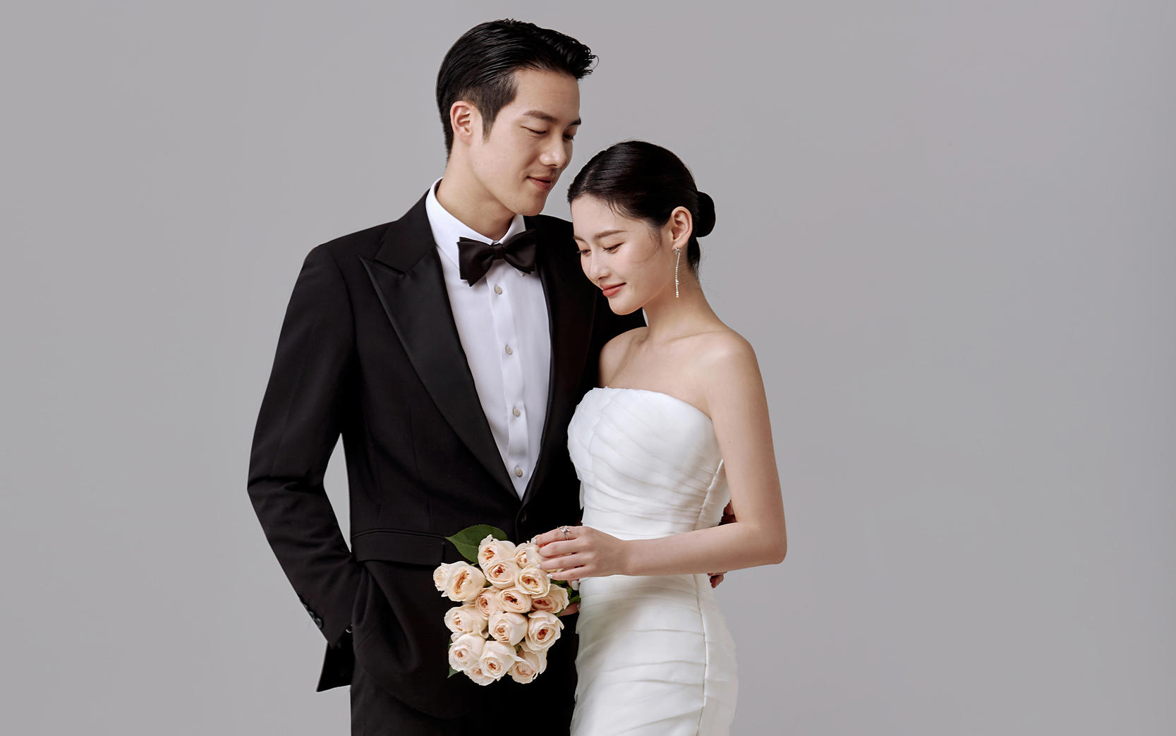 很nice~简约而不简单的极简婚纱照