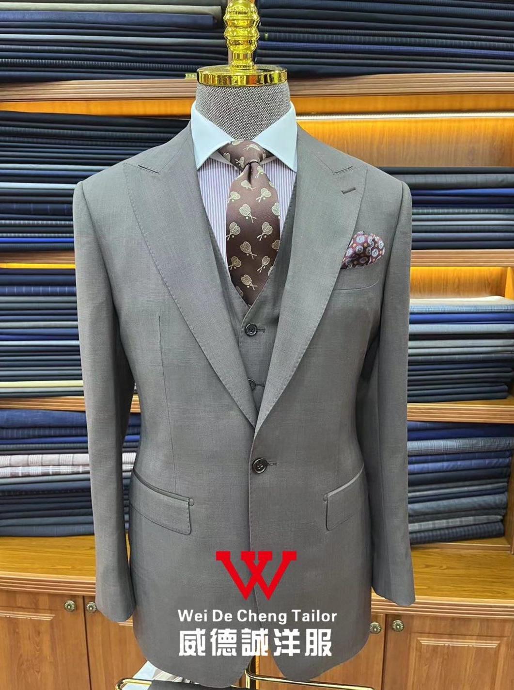 经典灰色格纹结婚西服量身定制