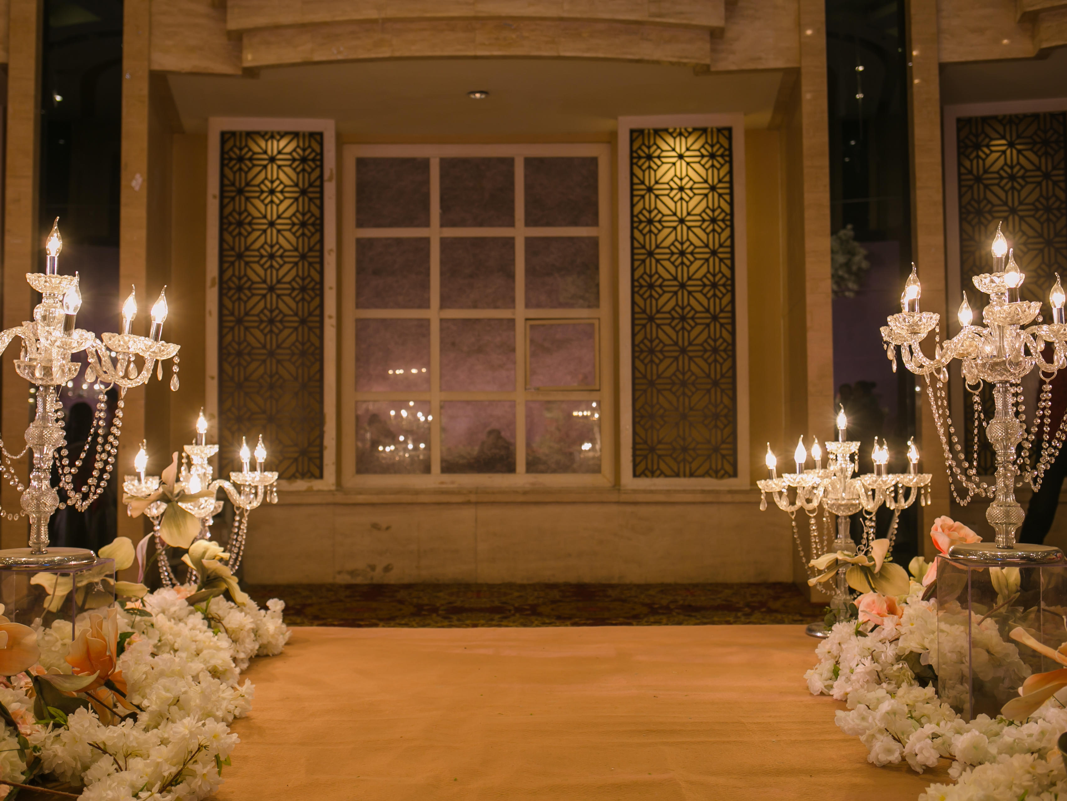 【Surprise】6888元婚礼人员＋婚庆布置