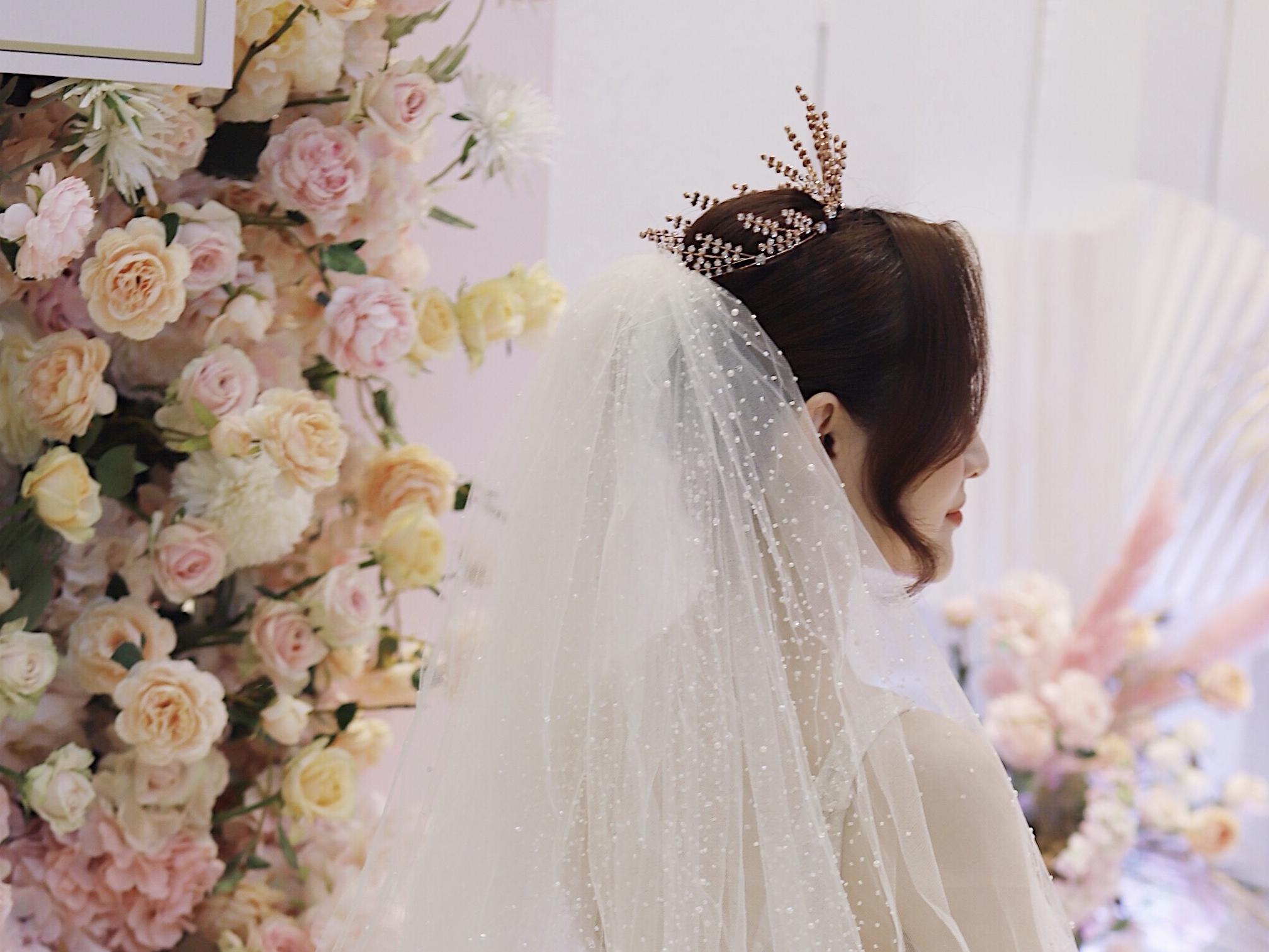 Eiva美妆资深造型师全天+伴娘妆(不限妆面）