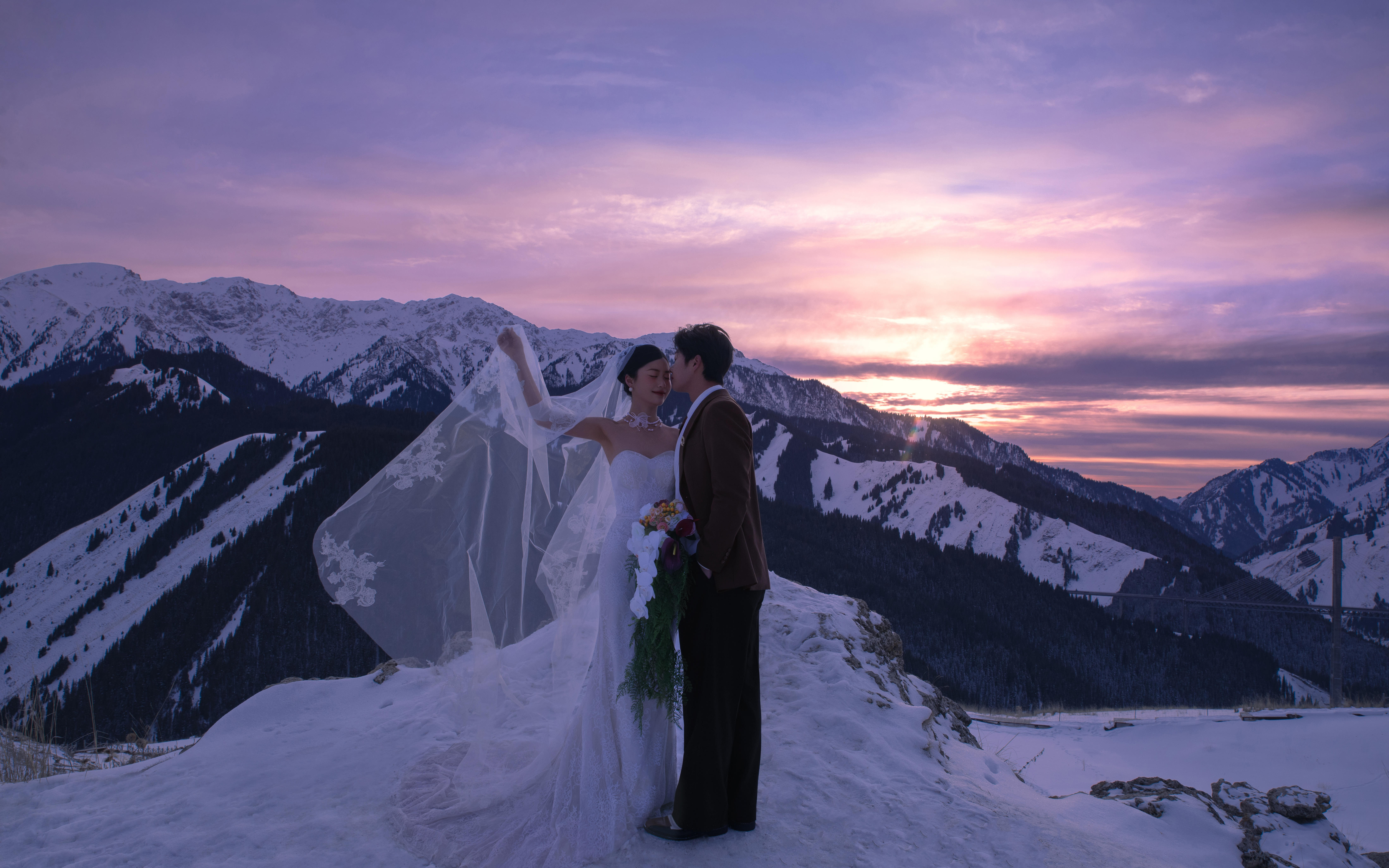 冬日旅拍｜日照金山下一場(chǎng)我的專屬浪漫