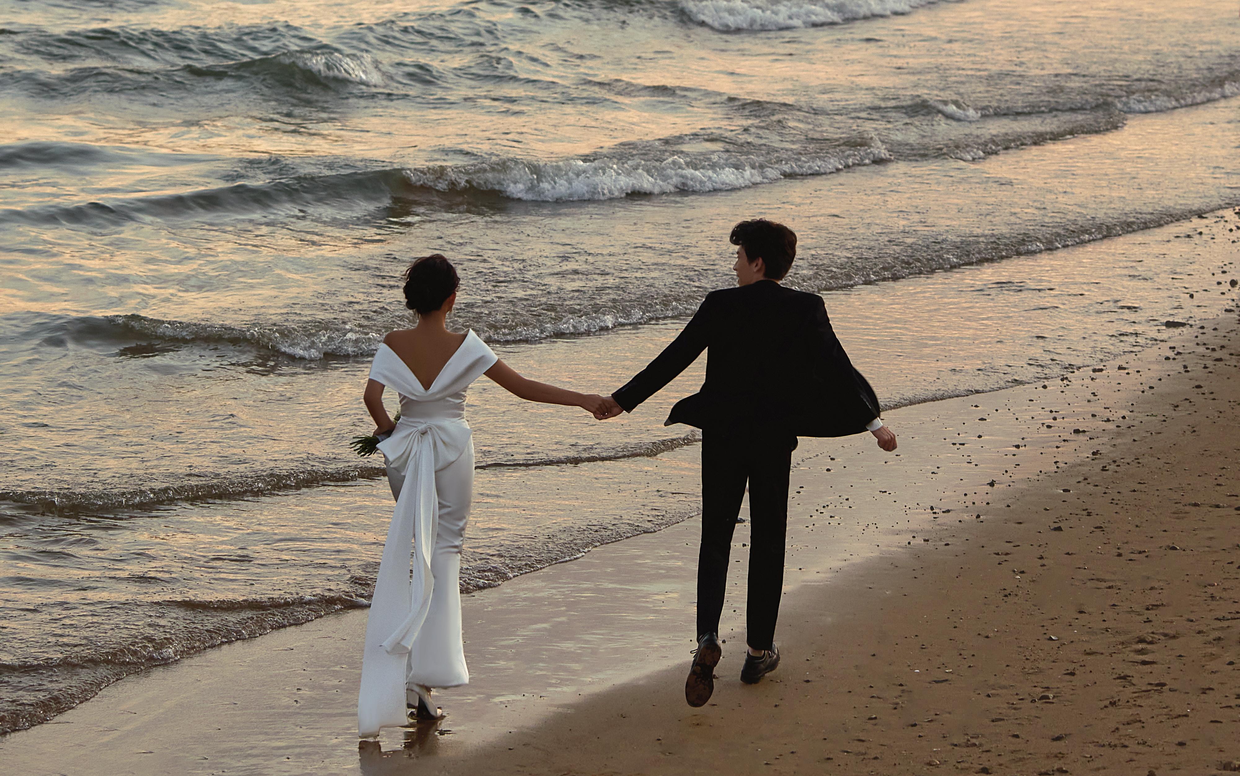 沙滩3·宫先生夫妇