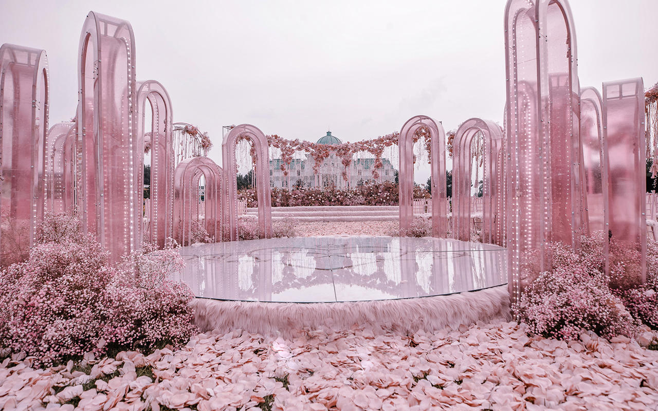 Outdoor wedding