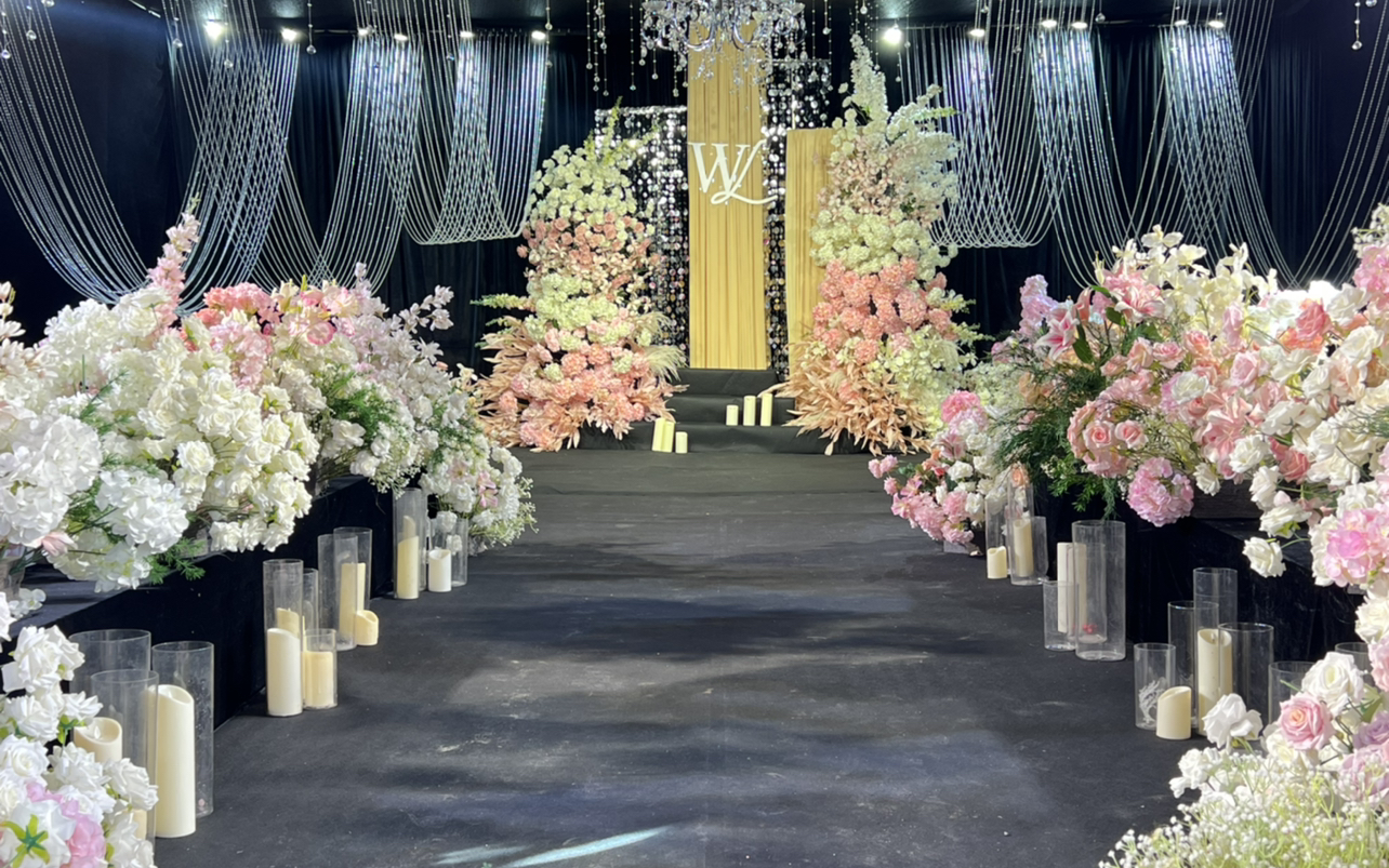 棚房婚礼粉色系小预算