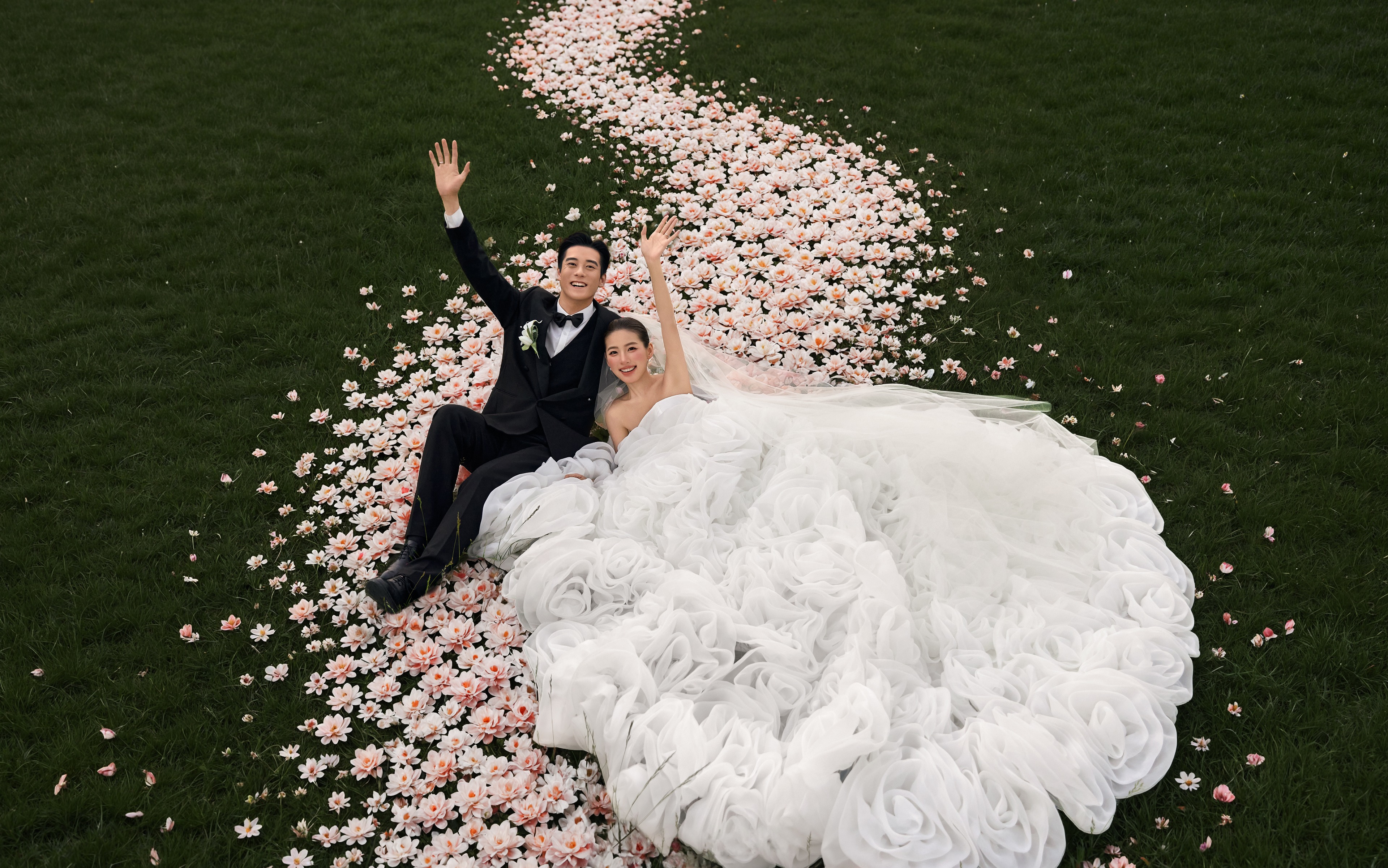 以爱为名，步步生花🌸定格仪式感婚纱照