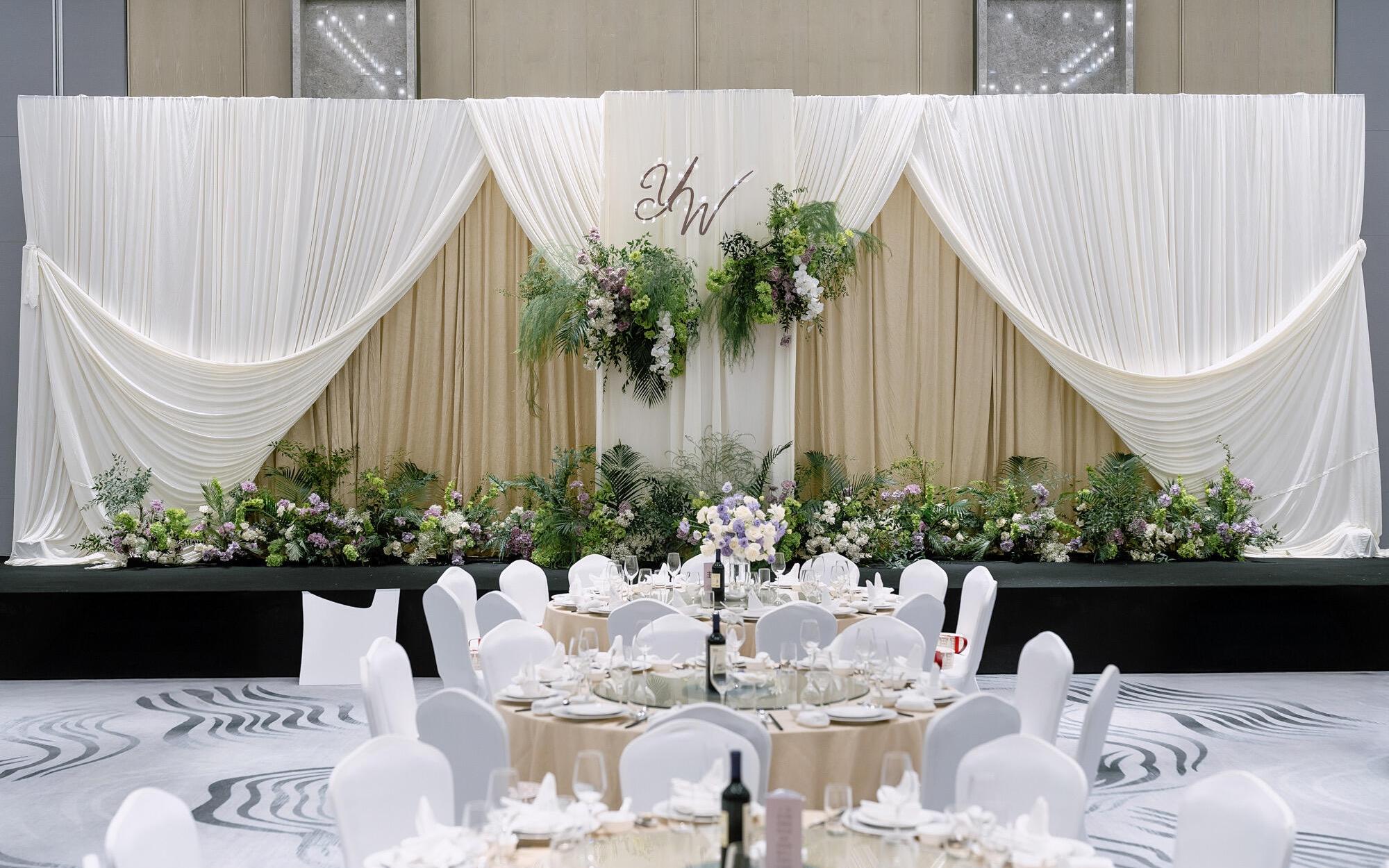 韩式风格酒店婚礼·素雅布幔设计