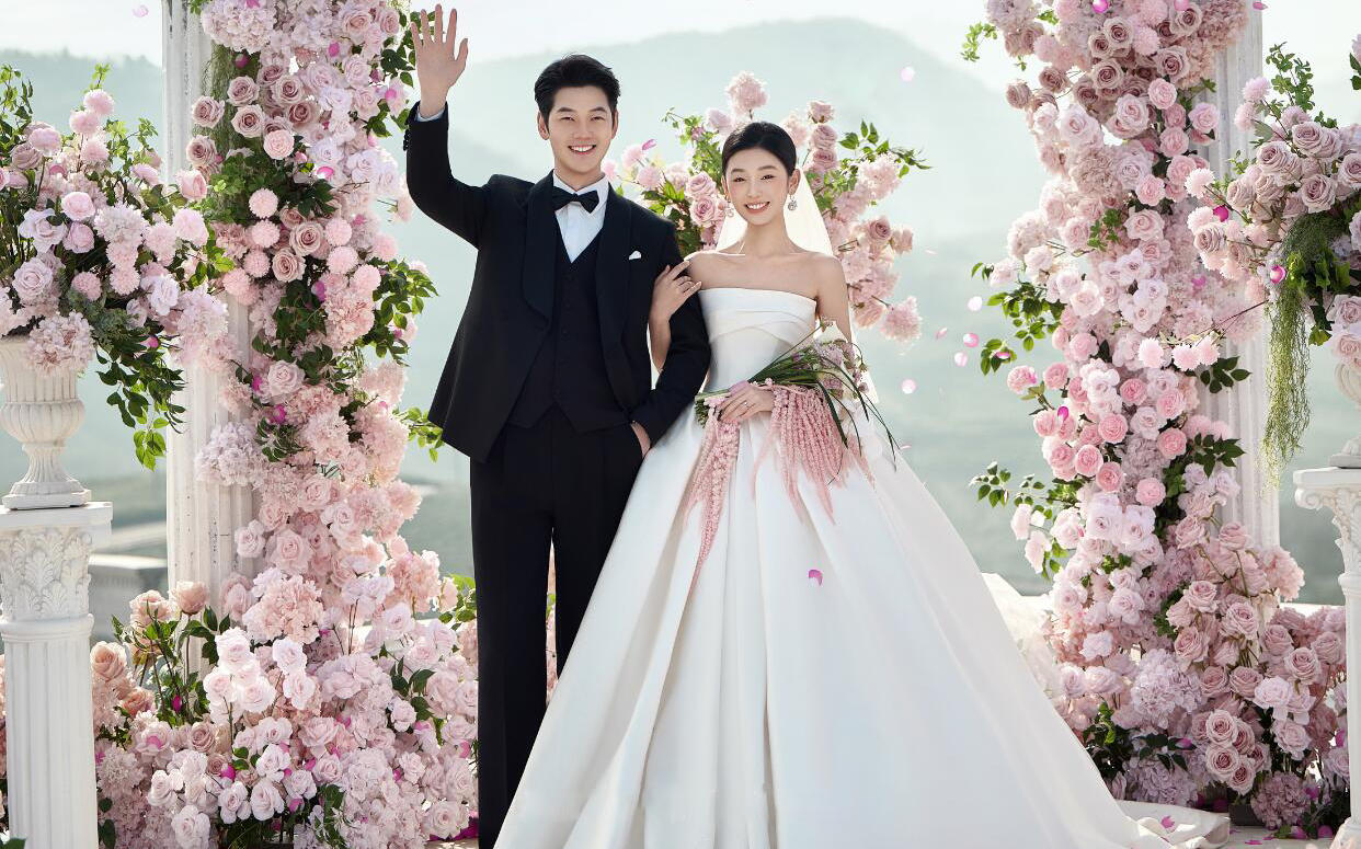 粉花拱门下，共许三生约