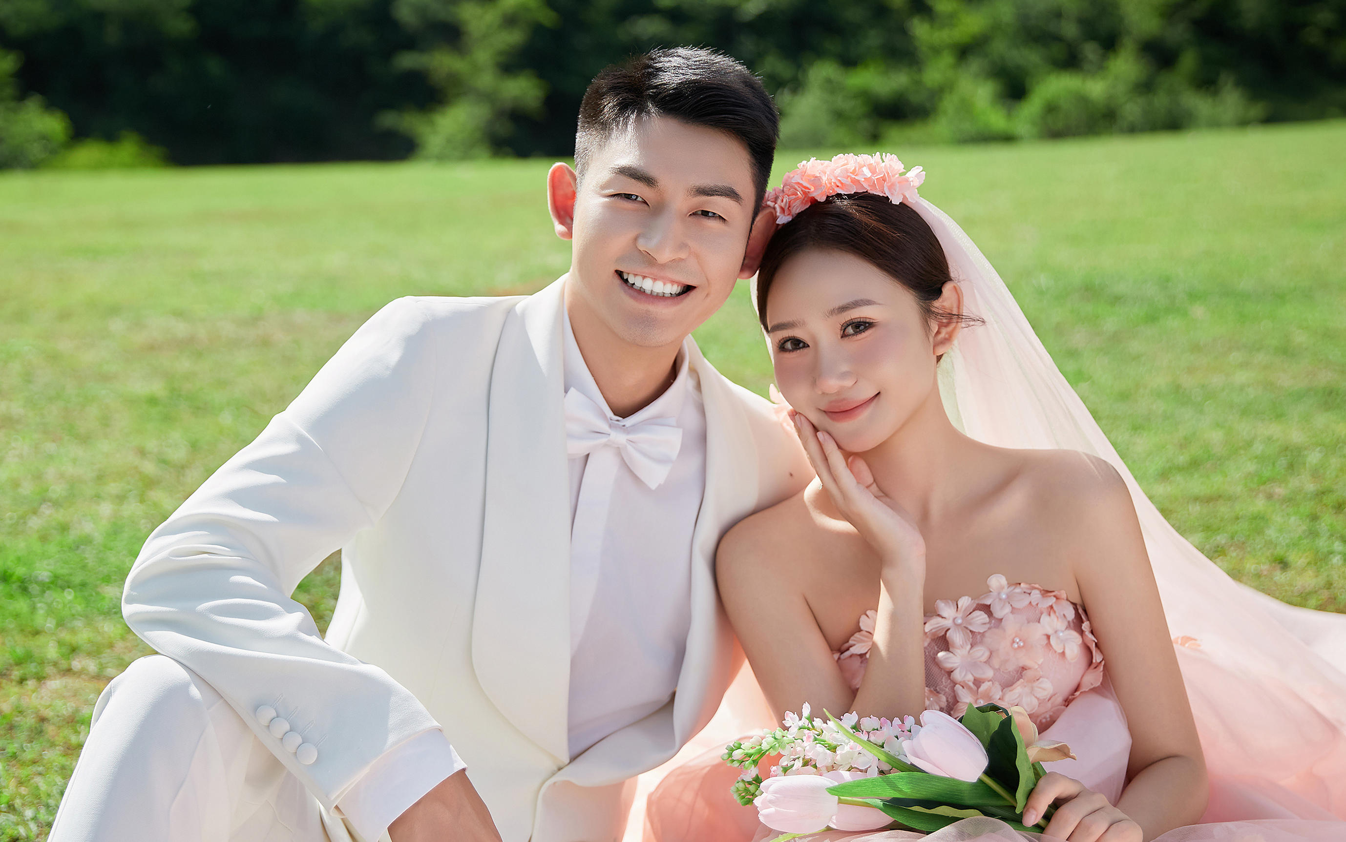 任先生夫婦（綠蔭草坪）