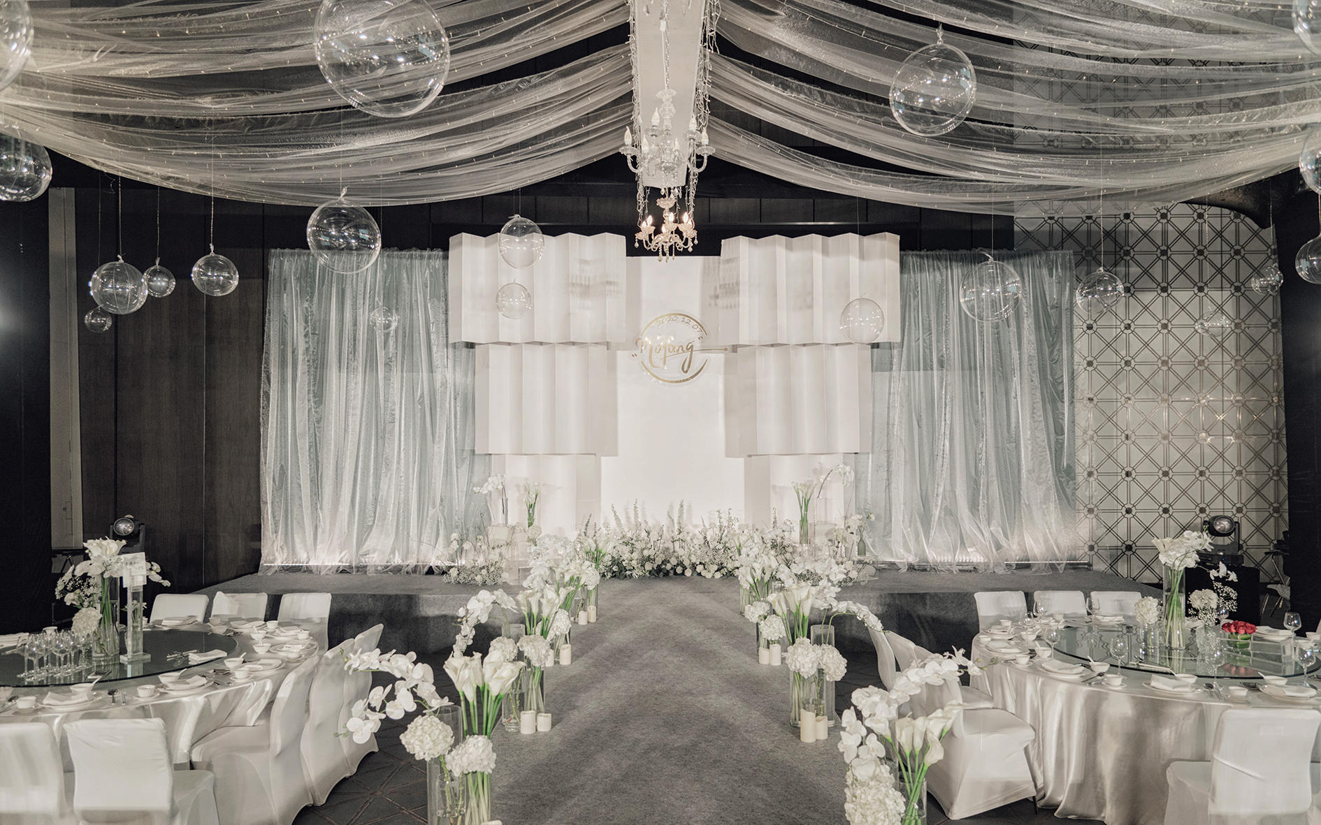 室内韩式婚礼+简约韩式婚礼策划