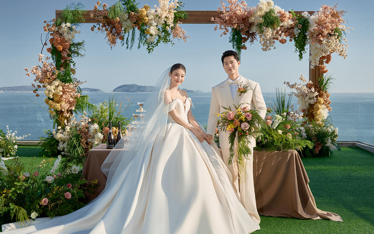 在夢想婚禮島拍的婚紗照??太有氛圍感啦