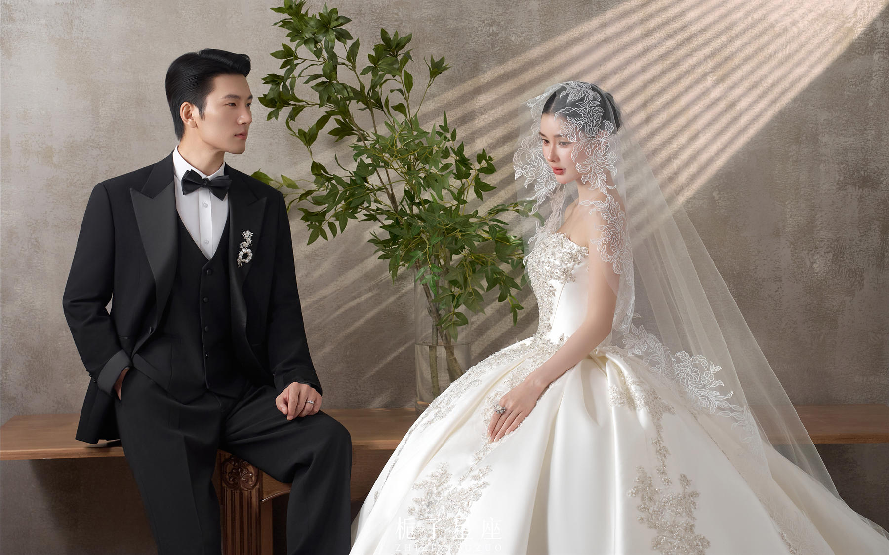 把「高级」打在公屏上！这组婚纱照也太绝了❗️