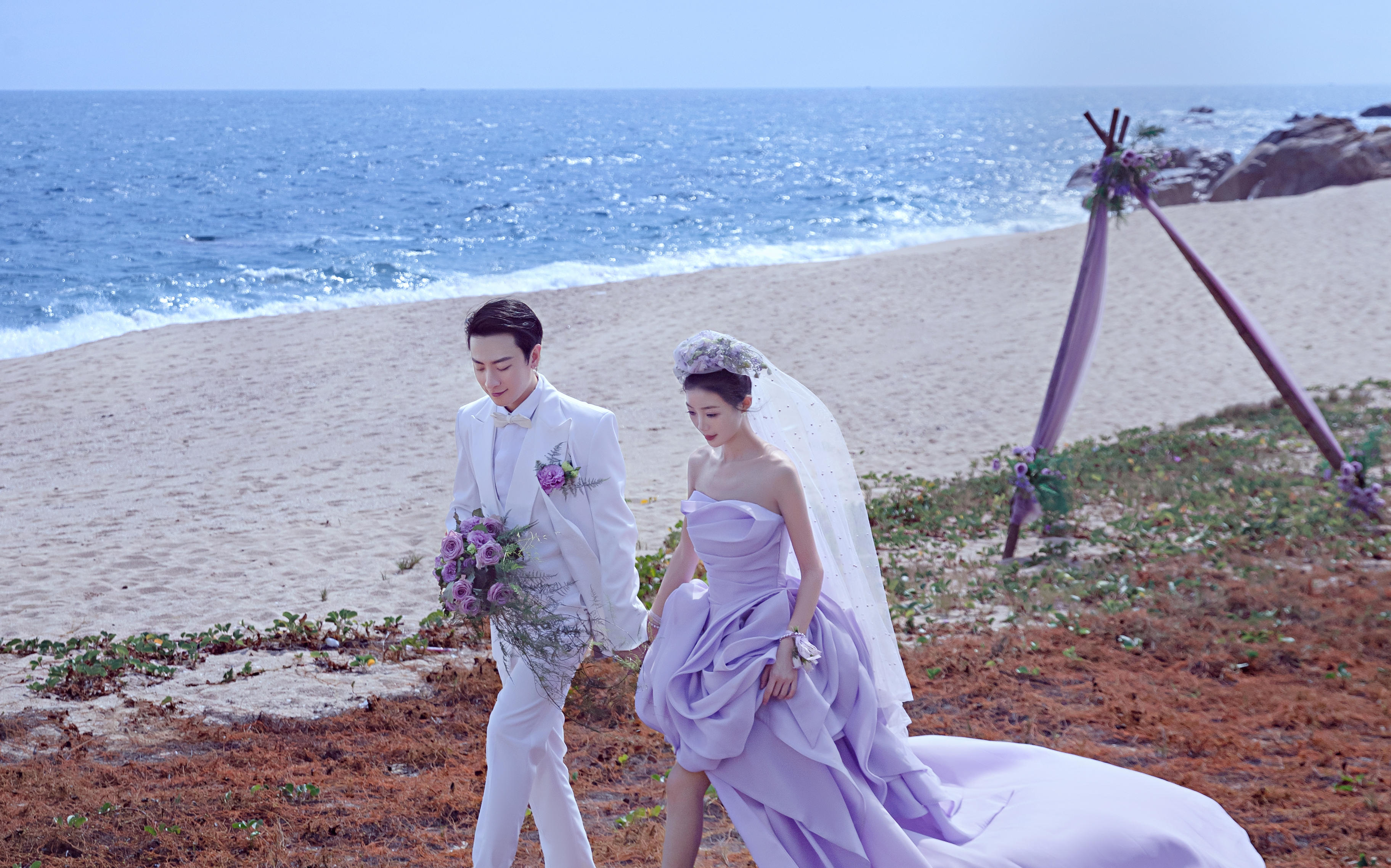 【法式印象】瘋狂尖叫??紫色海邊婚紗照太權(quán)威啦！