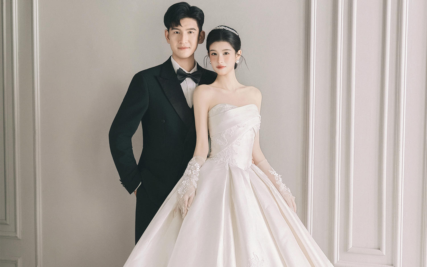 無法拒絕的高級(jí)感??宮廷風(fēng)婚紗照美翻了