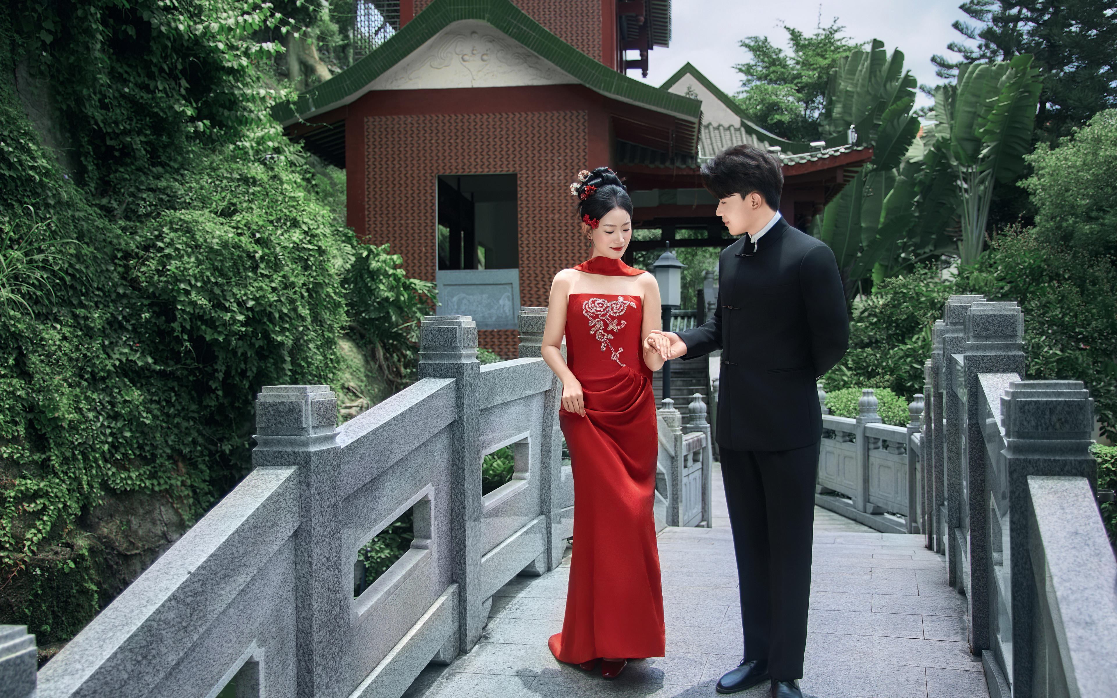 中式园林🏮东方美学新中式婚纱照真的好绝