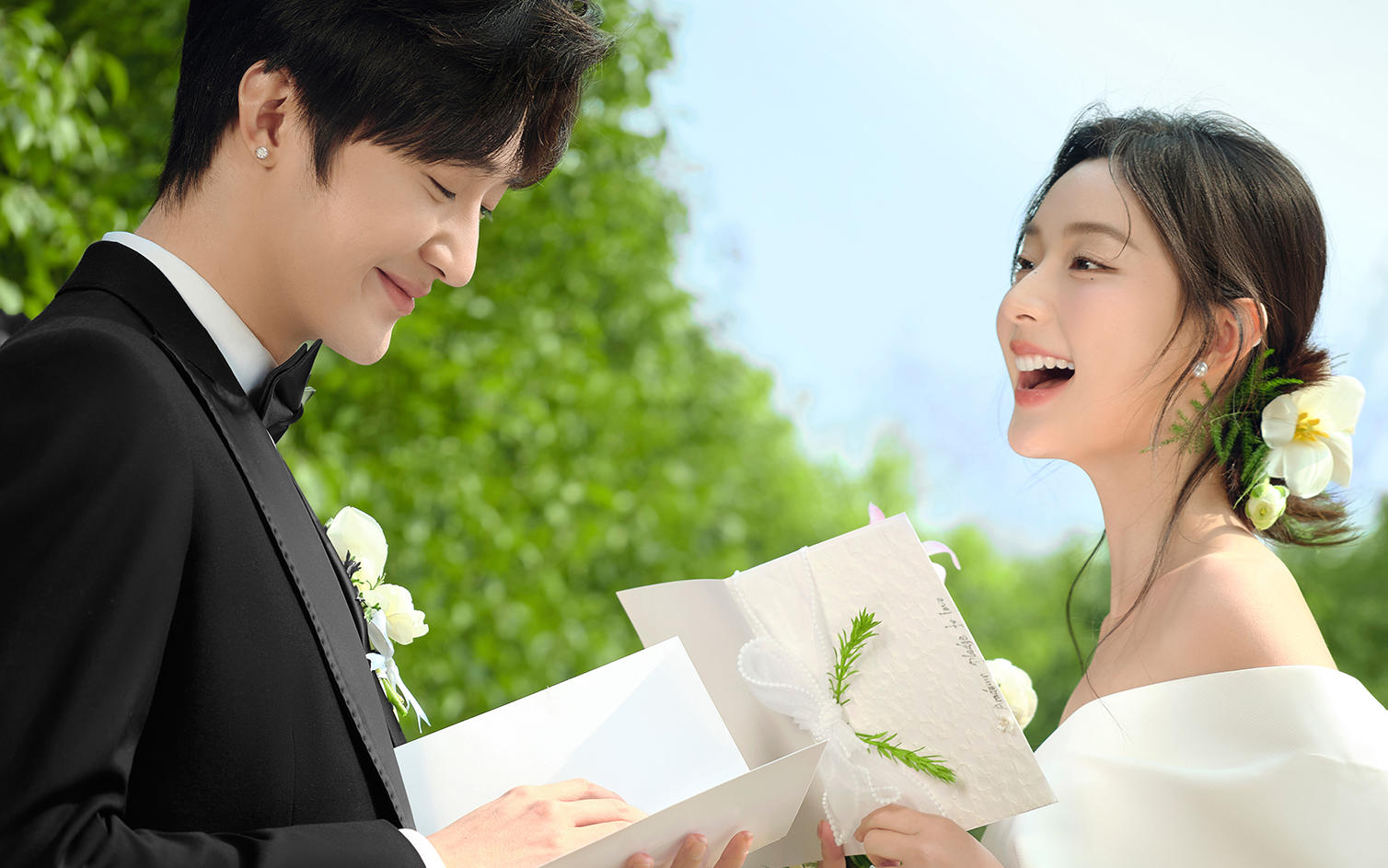 自由度恋爱/仪式感告白！森系草坪婚纱照