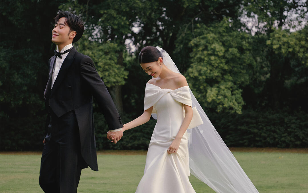 松弛感森系，自然又隨性的草坪婚紗照