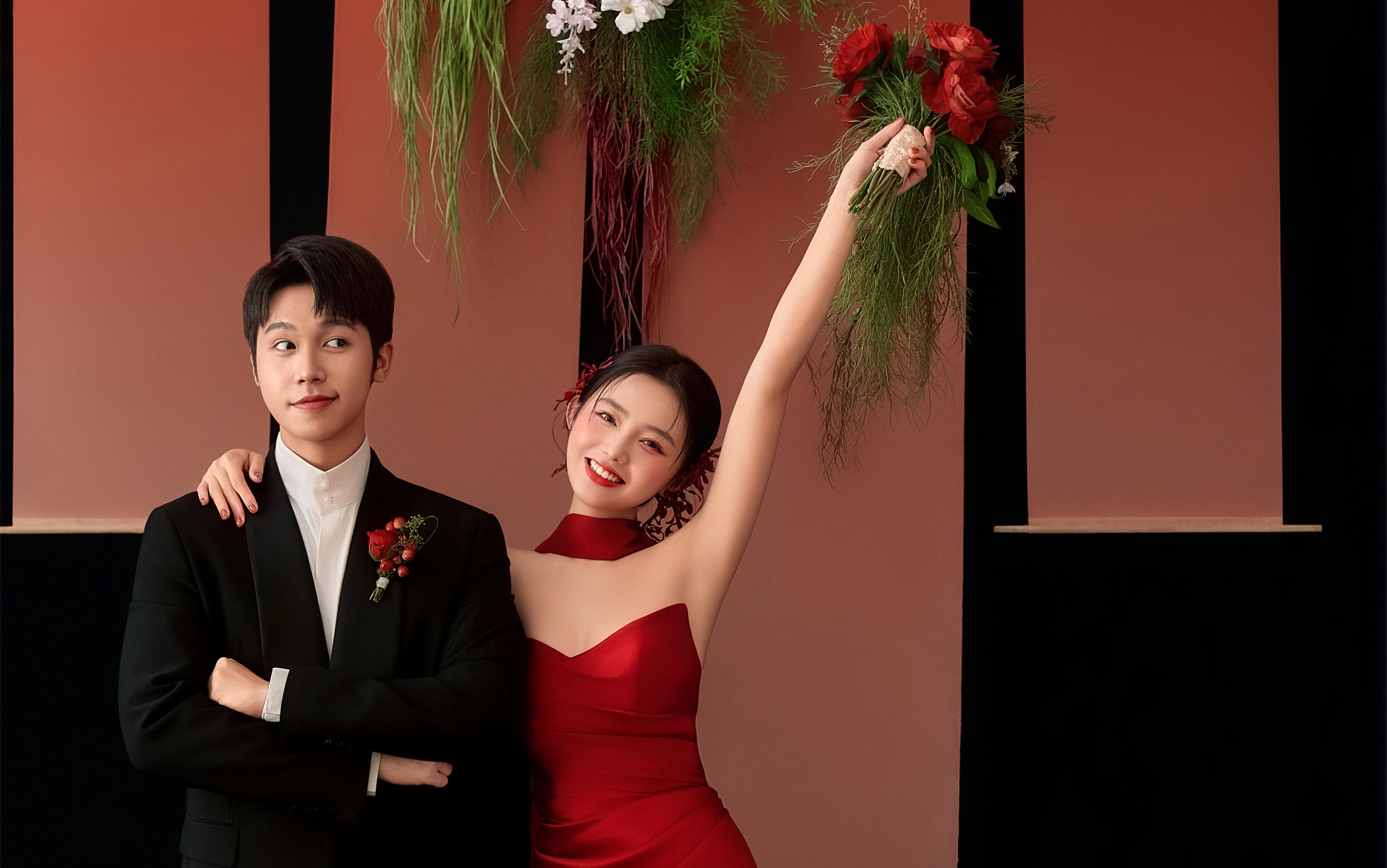 救命！这组新中式婚纱照美到想原地结婚❤️