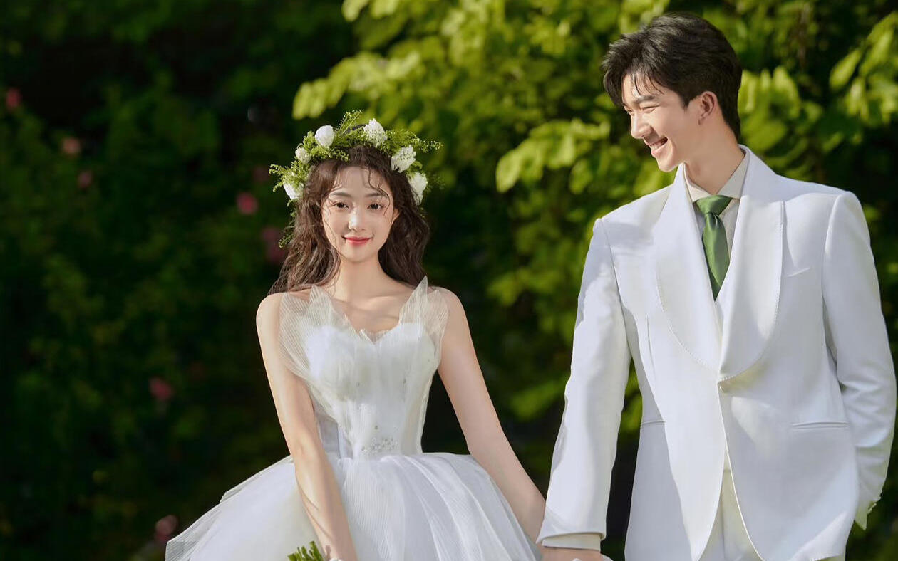 【草坪婚紗照】