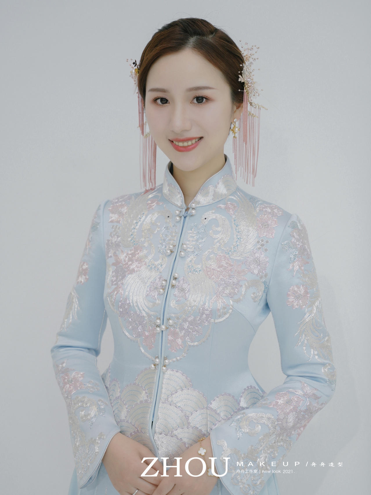 总监化妆师12小时跟妆