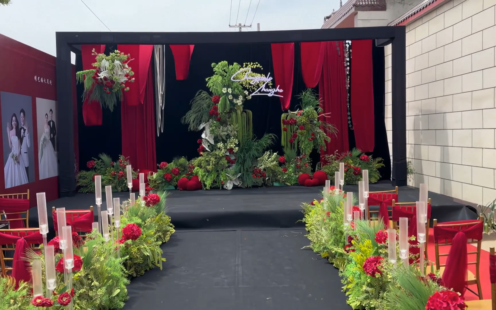 庭院紅色布幔自然系婚禮