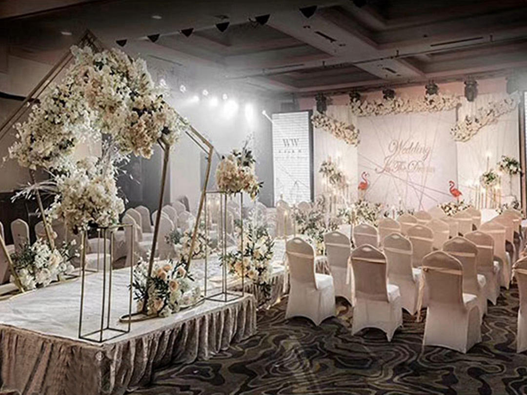 【花海阁婚礼企划】香槟色大气婚礼布置