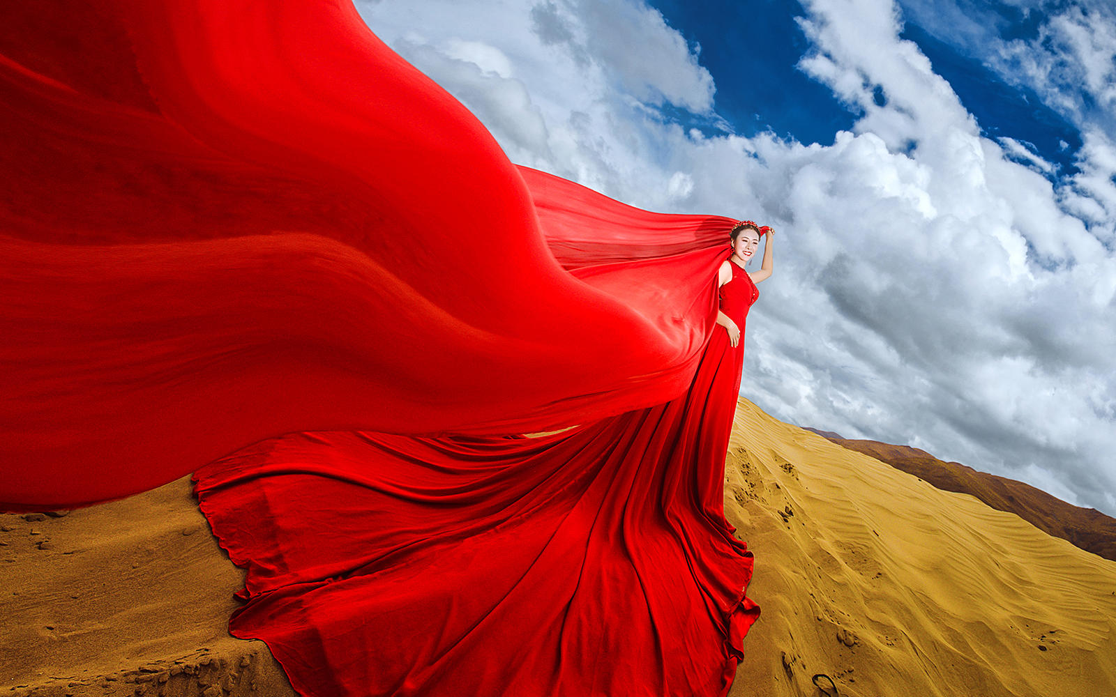 『西藏旅拍』地址：羊湖沙漠-旅拍婚纱照-艾七摄影