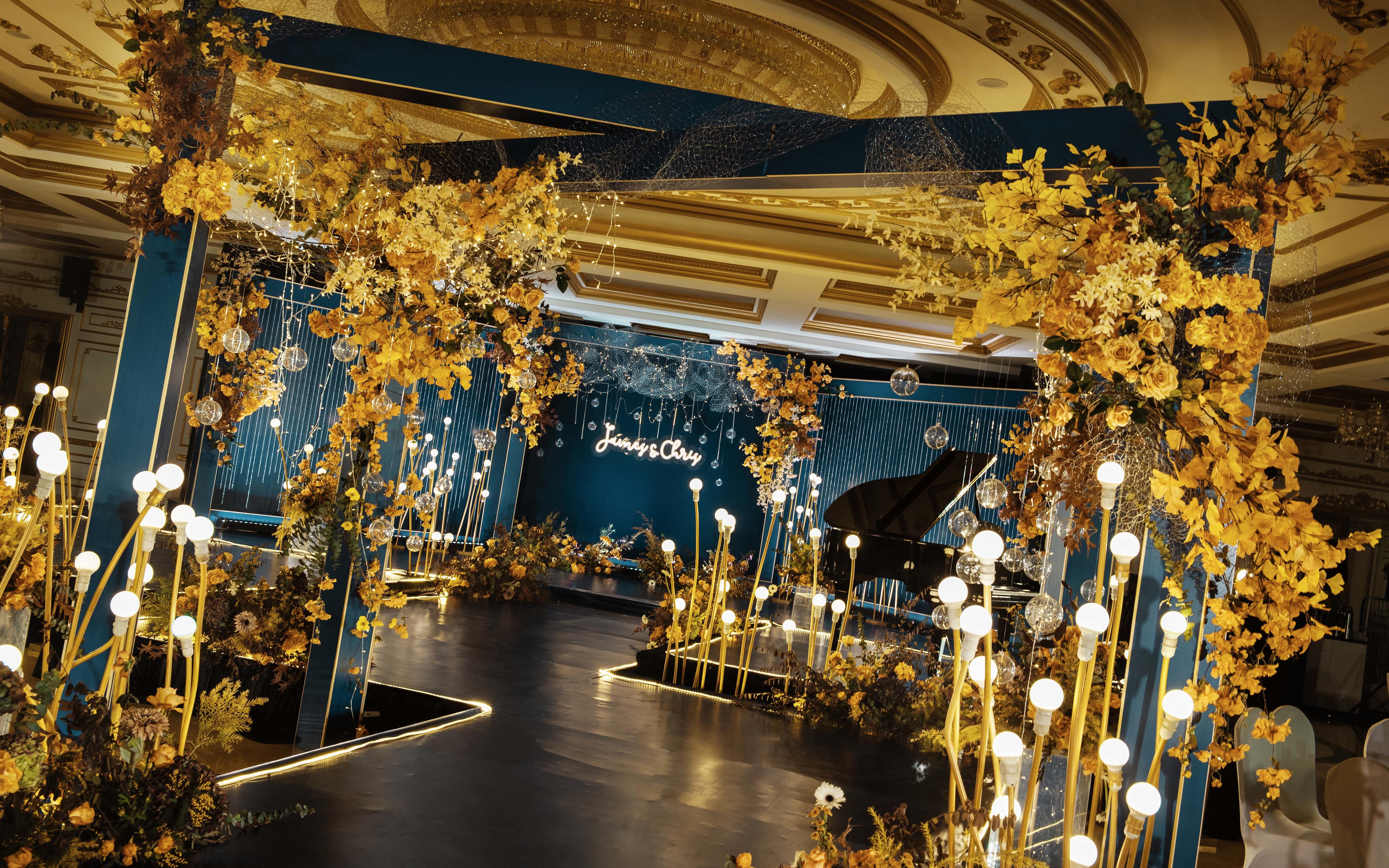 【梦臻婚礼】欧式大气 橙黄复古 邂逅