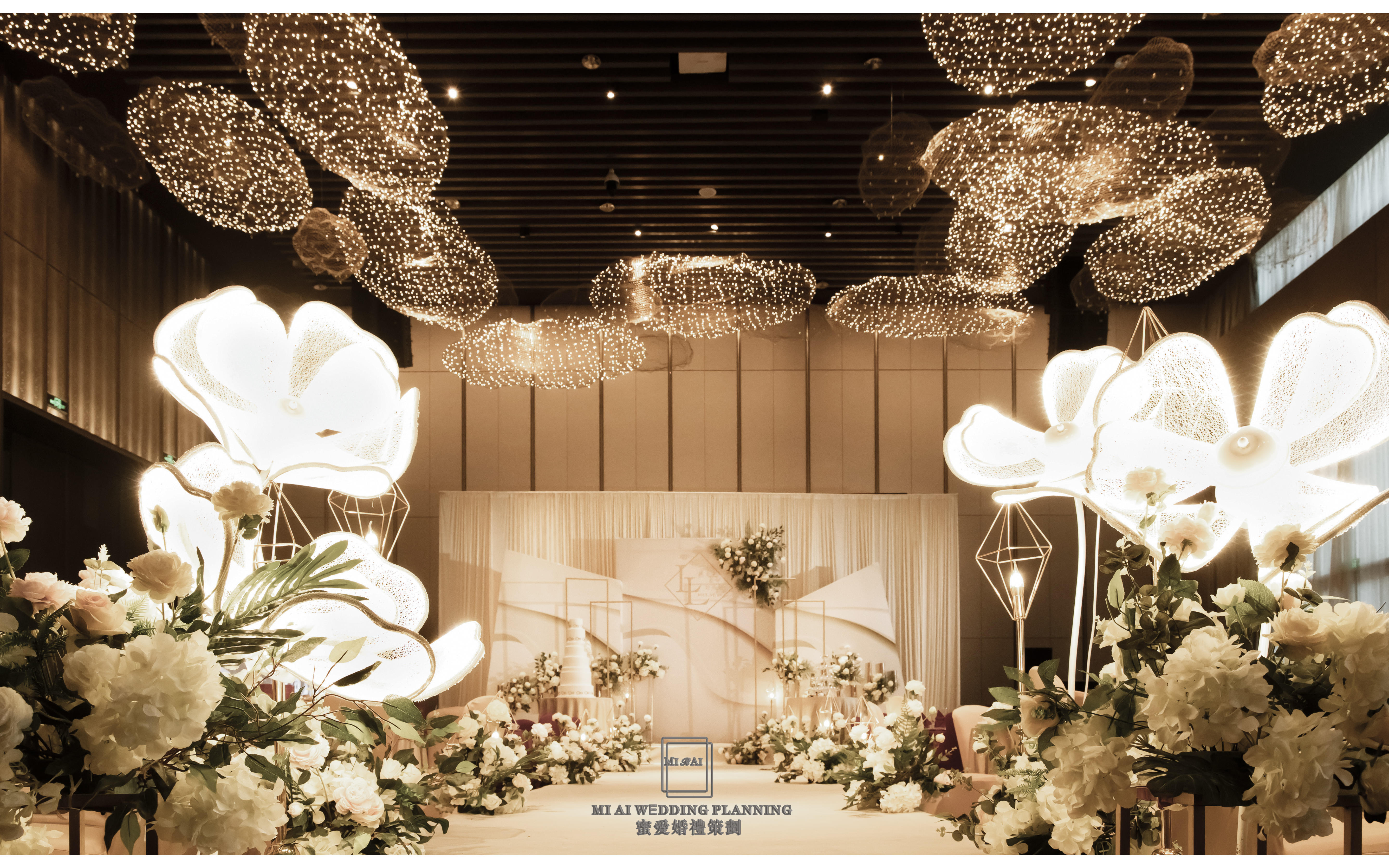 【蜜爱婚礼策划】主题：香槟几何