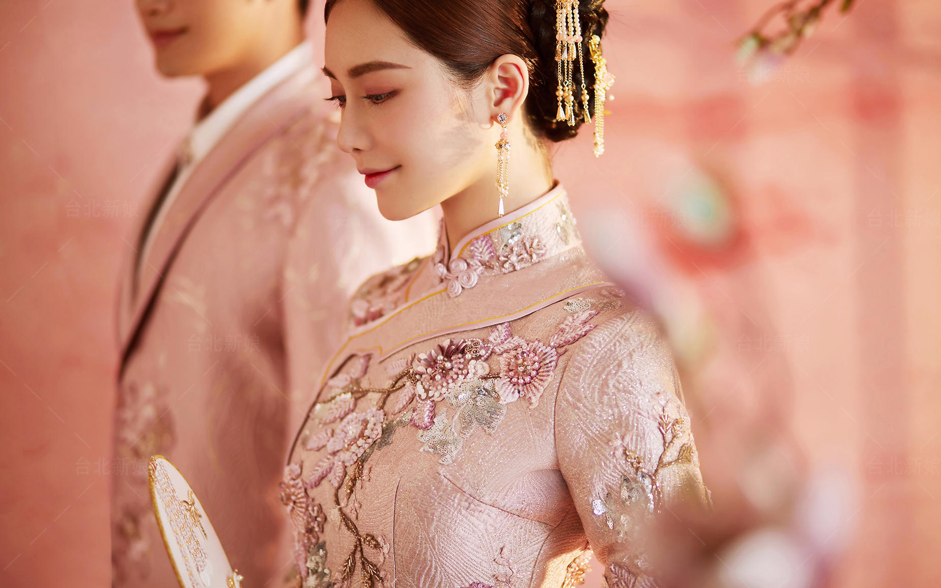 中式婚纱照#仙女粉色秀禾服