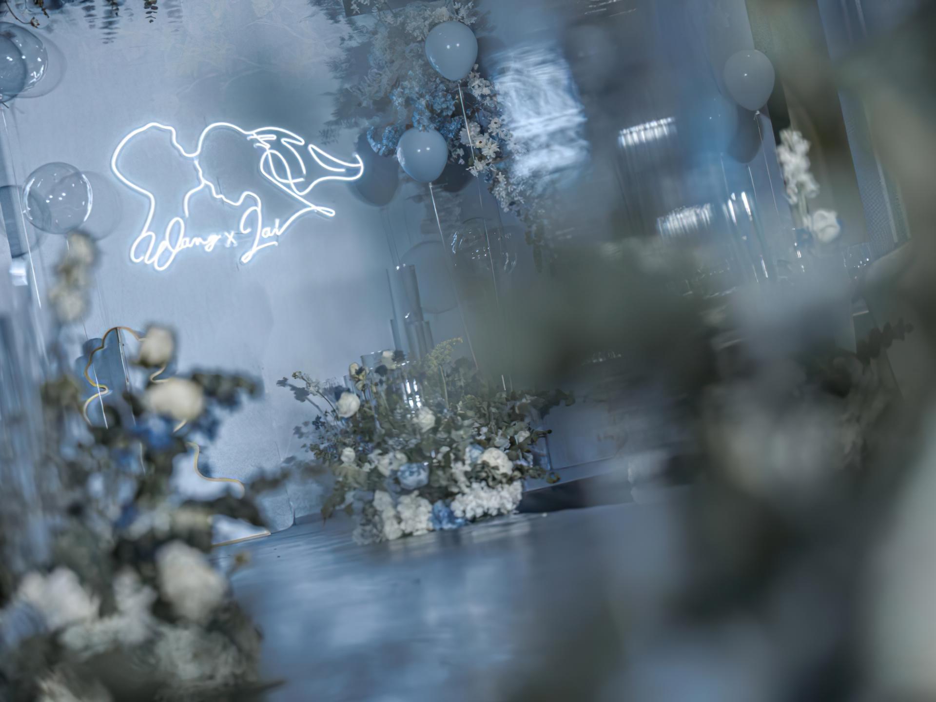 【诺言】#莫兰迪蓝色时尚婚礼#冰翎