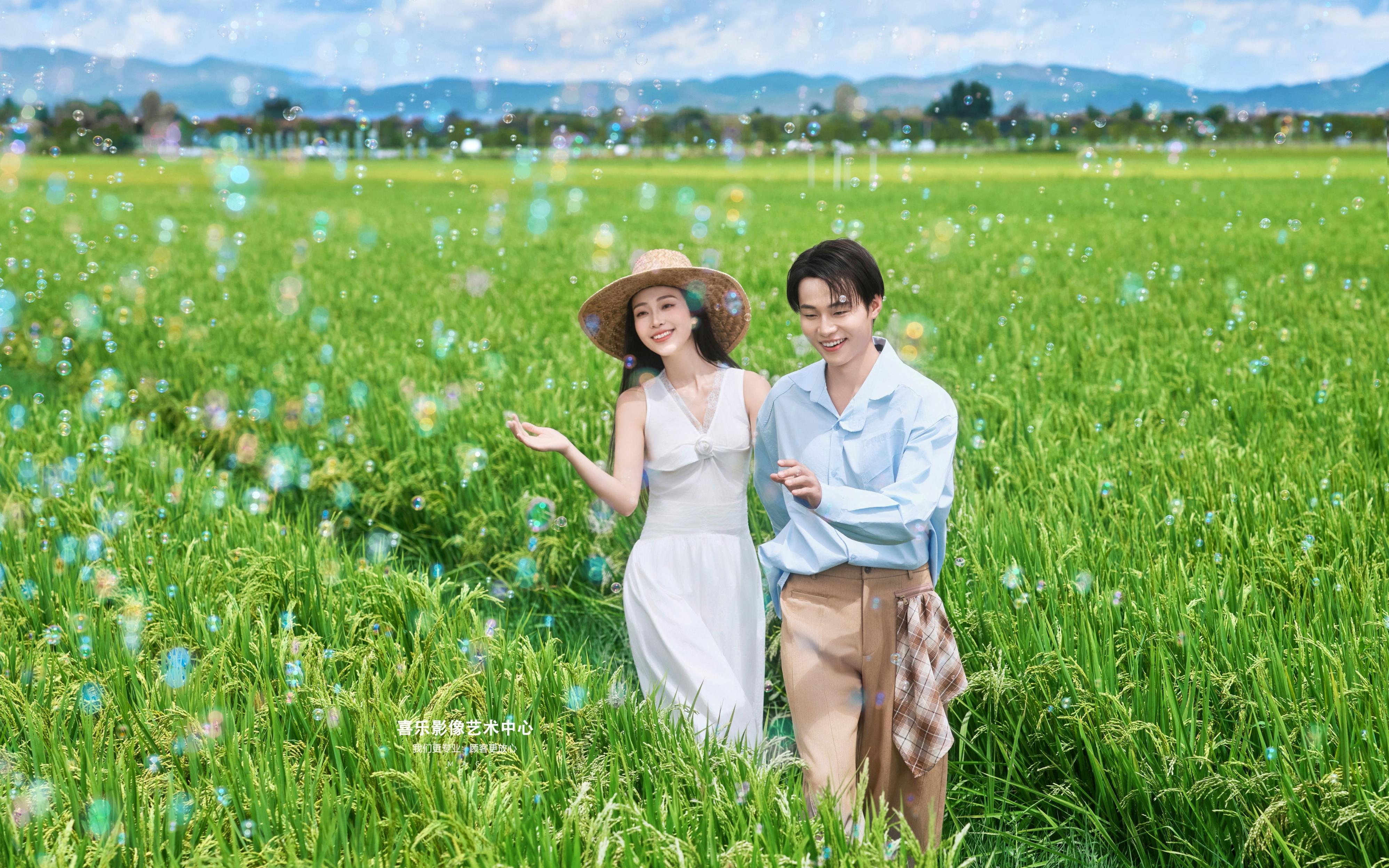 田园风婚照｜稻田里的追风爱情，把自由感拍满格