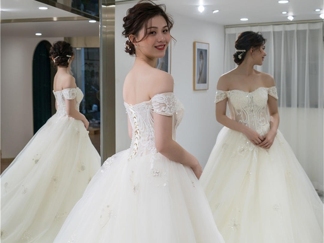 【超值租赁】尊贵婚纱礼服租赁套餐B