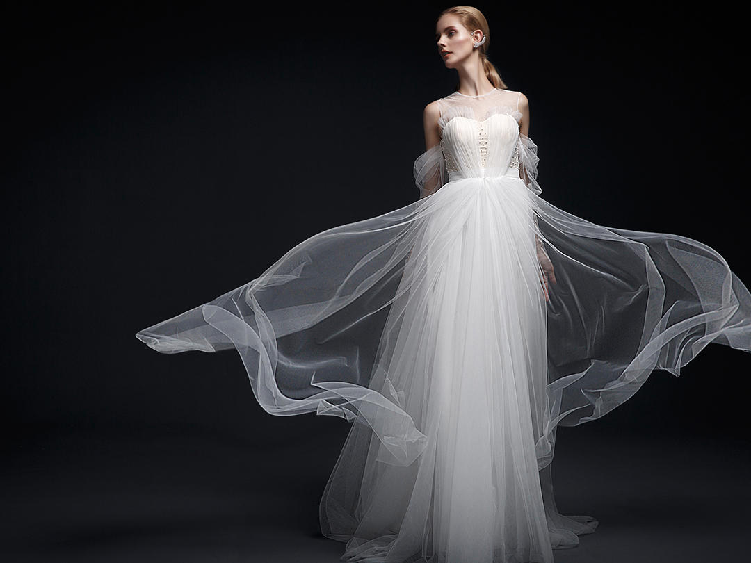 明星款婚纱+礼服+男士男士西服3件套