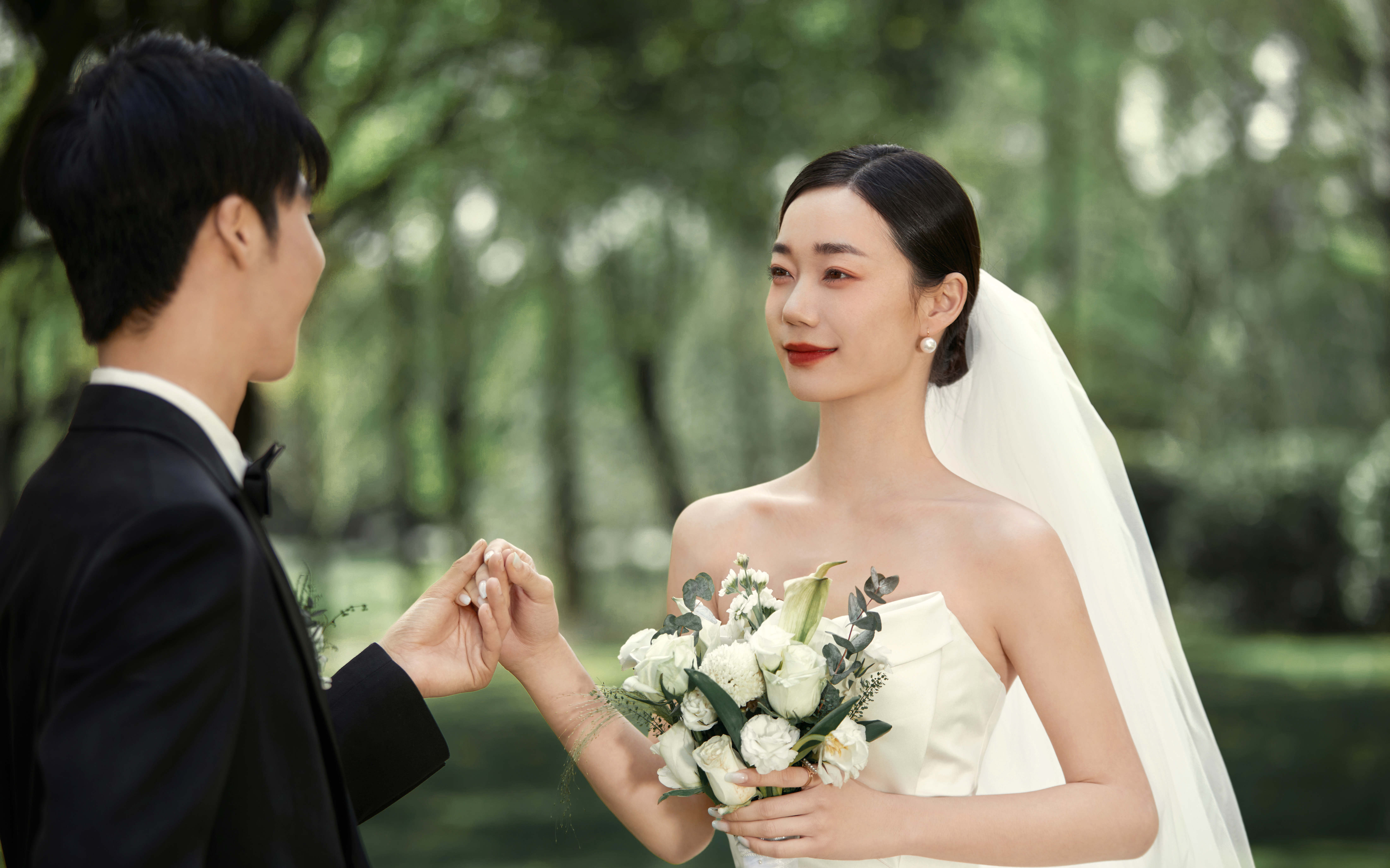 【超有氧氣感的森系婚紗照】