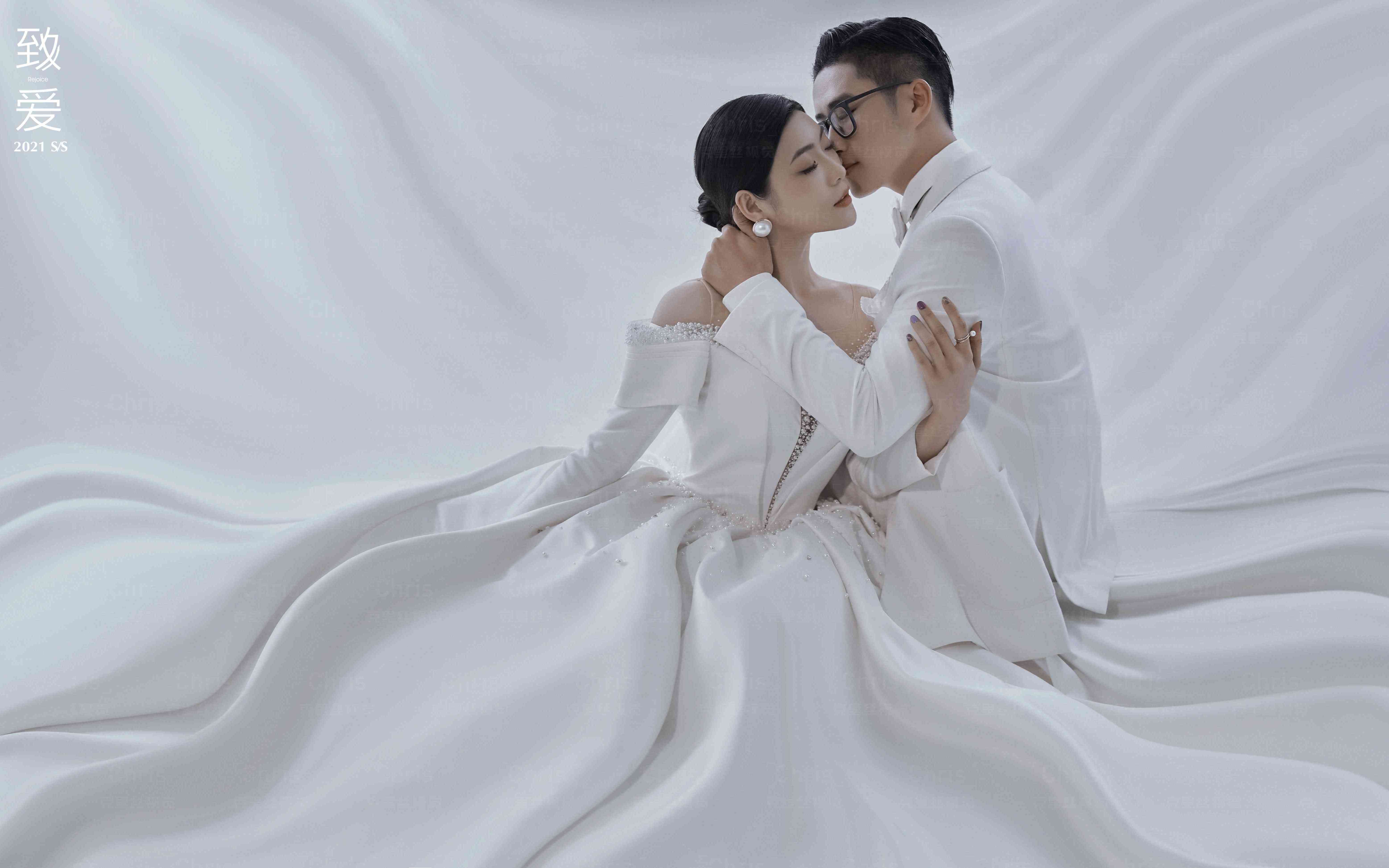 杂志风高定婚纱照丨时尚高级感丨致爱