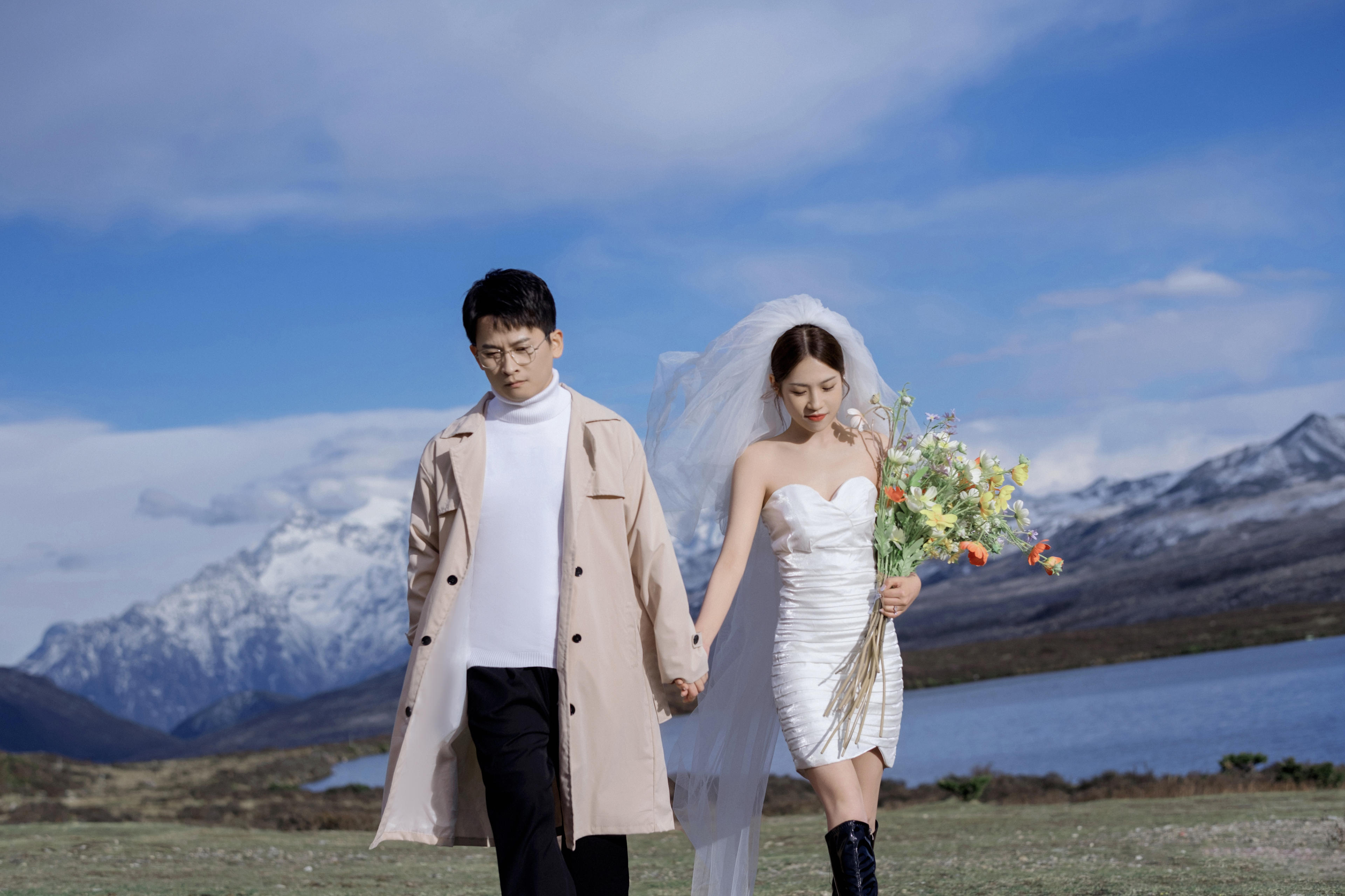 浪漫旅途，雪山為盟川西旅拍婚紗照