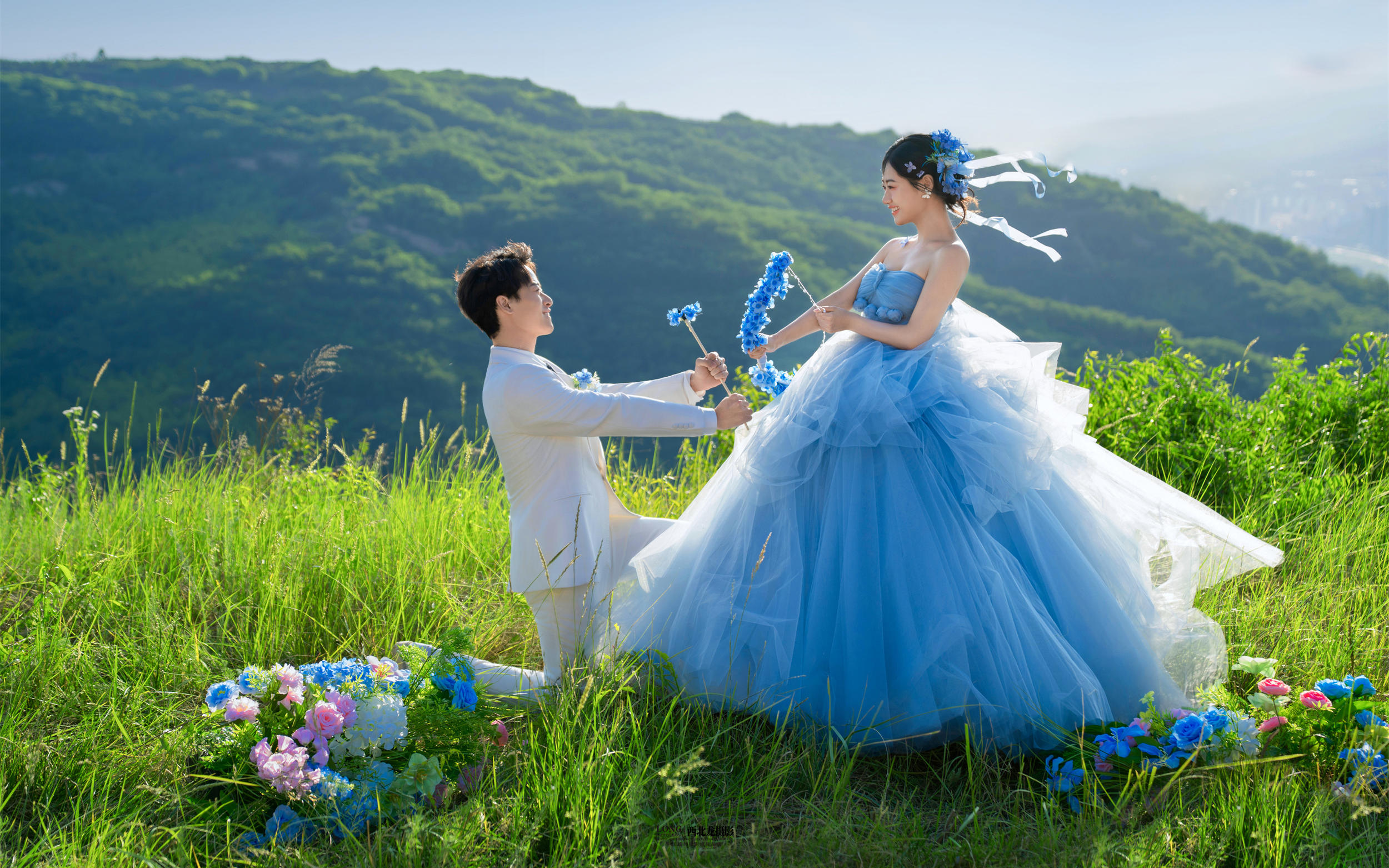 被问爆的蓝色花神婚纱照💙美到犯规啦！