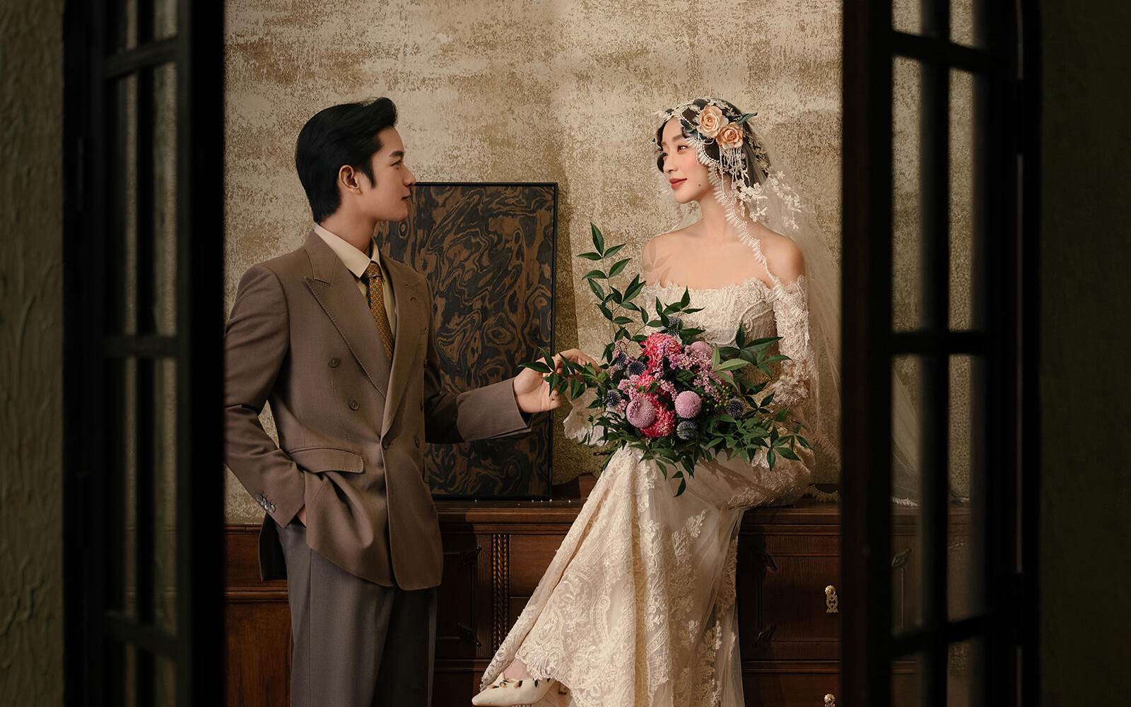 邂逅法式浪漫｜复古风婚纱照简直绝了