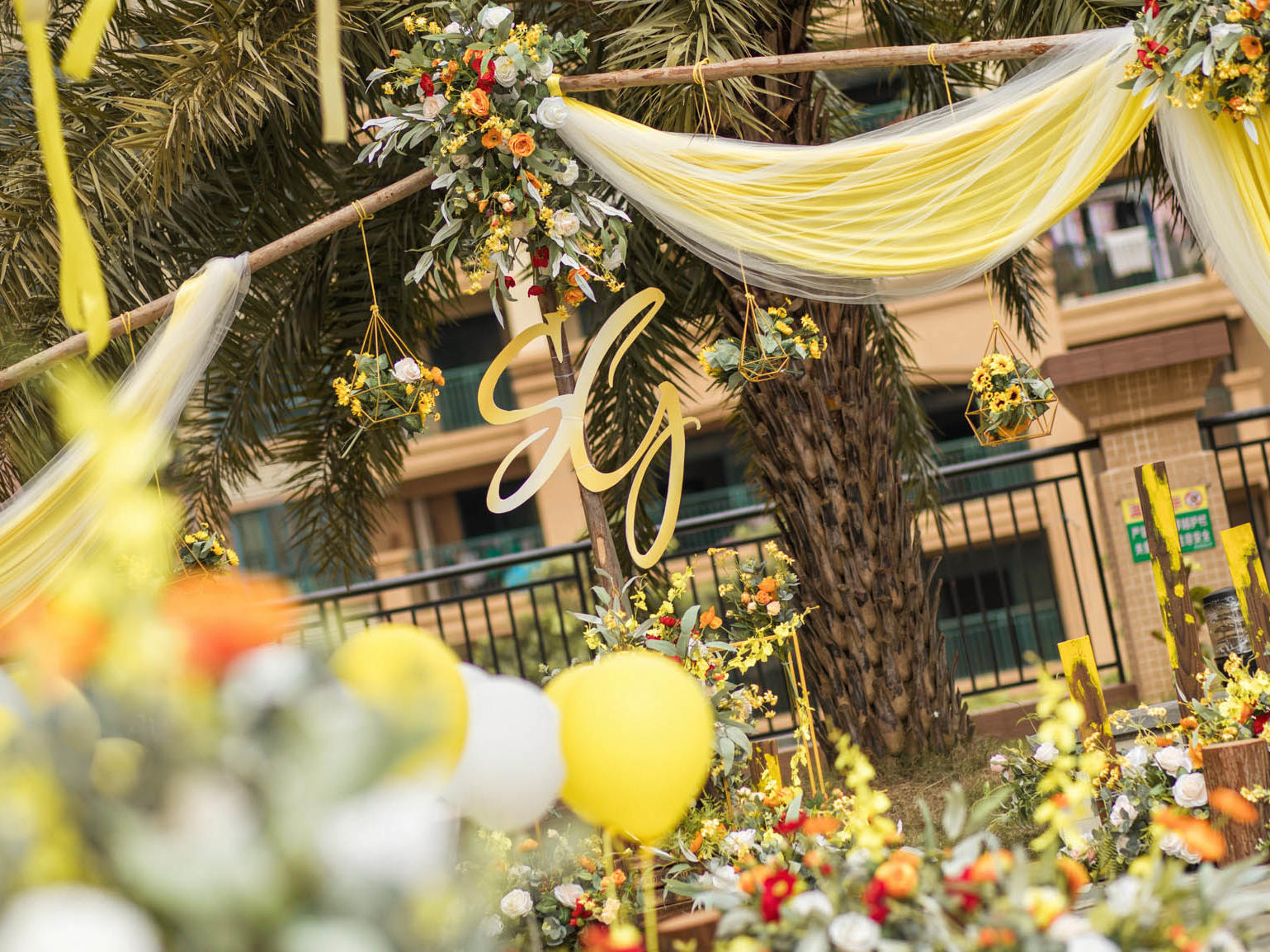 【华谊婚礼】新款 黄白色清新 婚礼