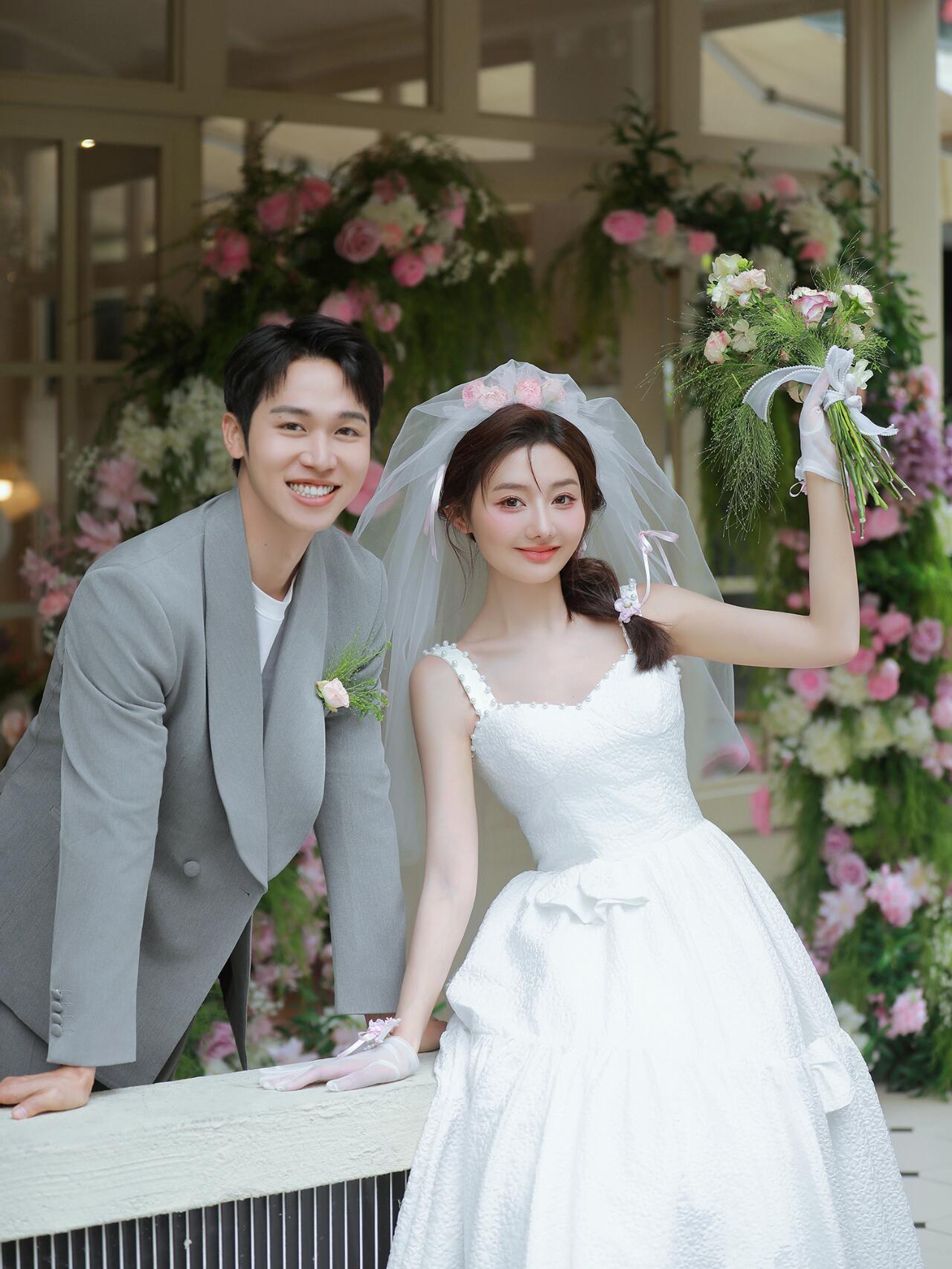 浪漫街拍外景婚纱照  