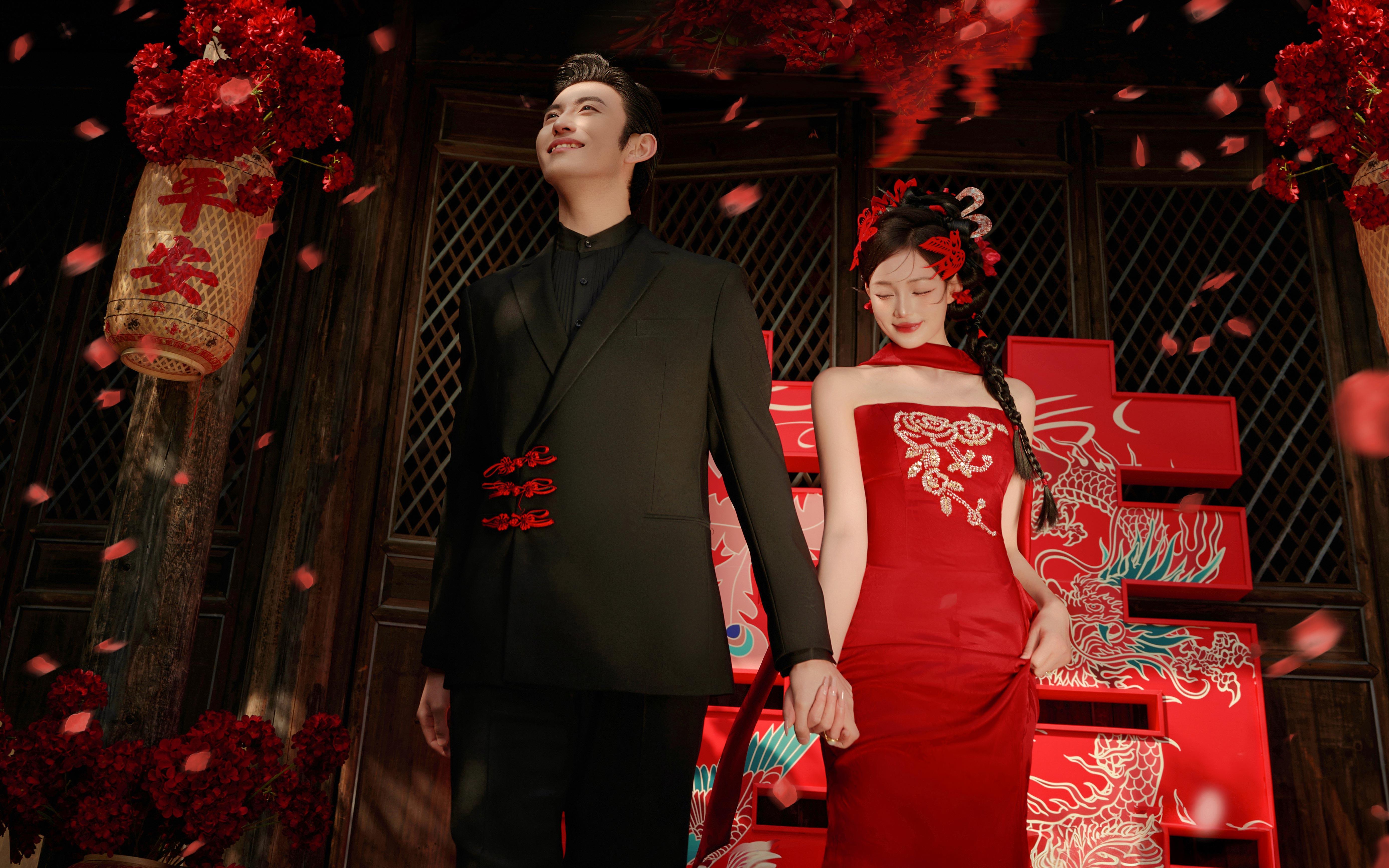 更適合中國(guó)小仙女的喜嫁婚紗照?全家都在嗑