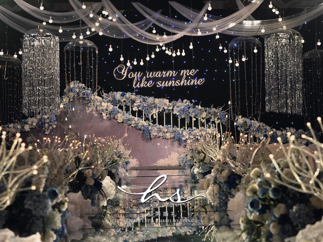 《温暖如你》静 谧 夜 空