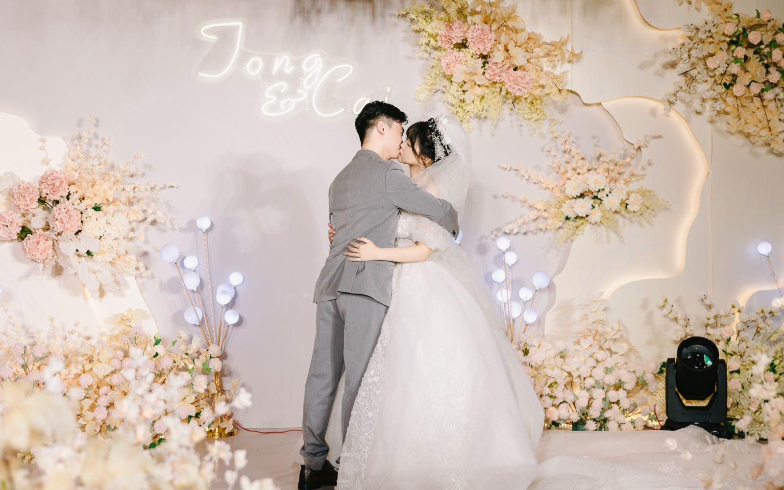 启梦婚礼/轻定制婚礼布场
