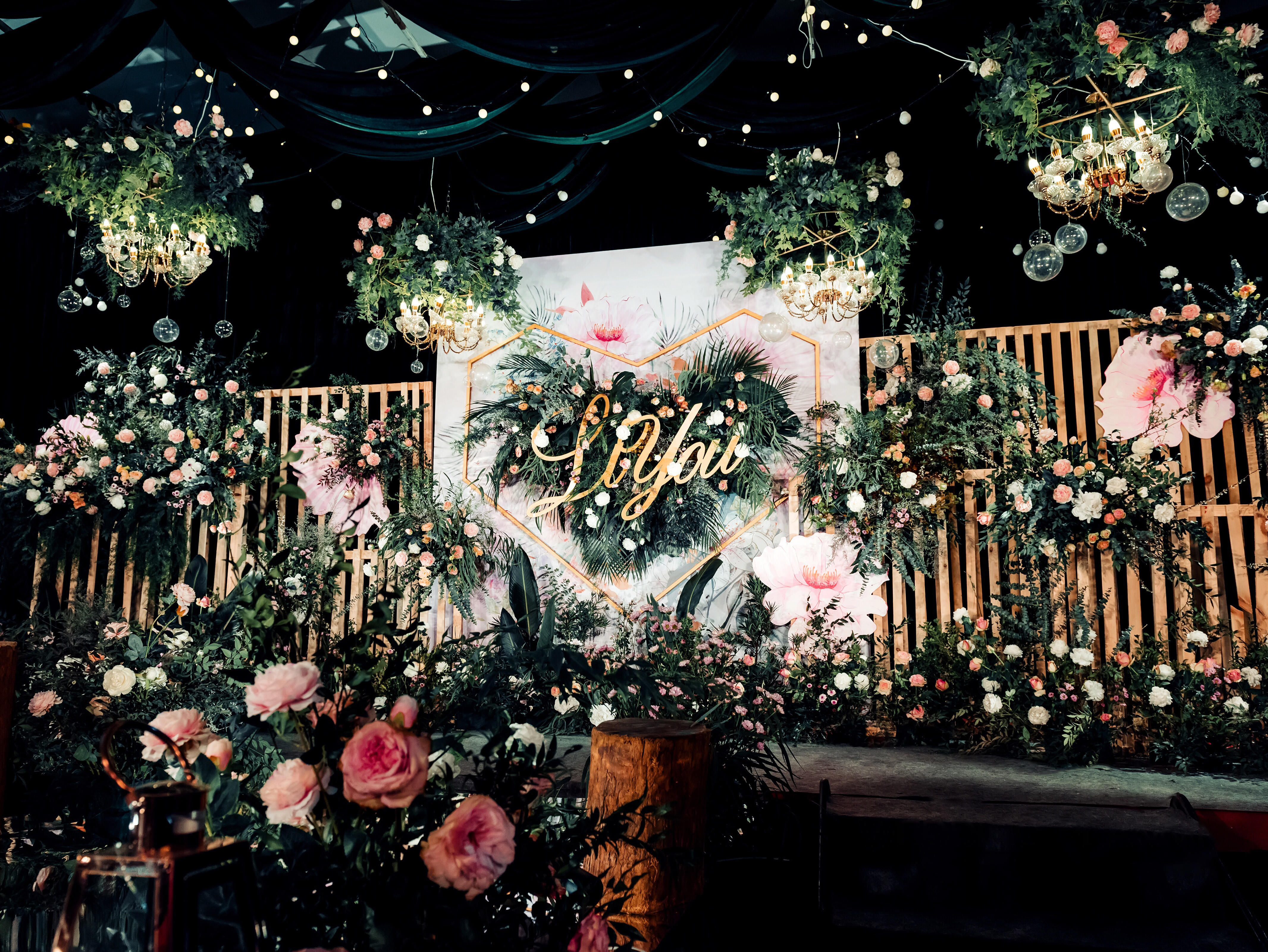 【萧山埃菲尔婚庆】粉绿色森系婚礼