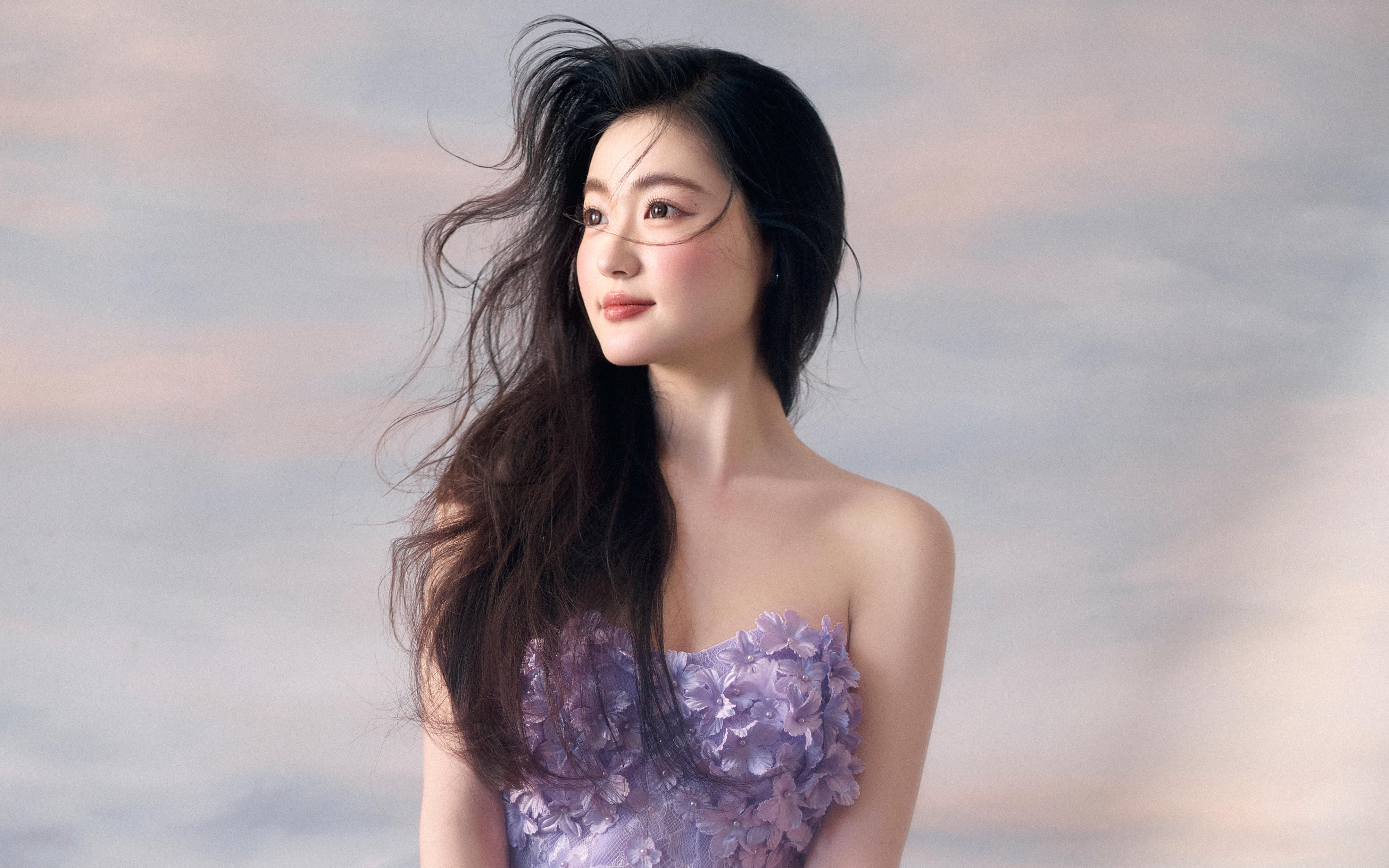 紫色很有韻味??溫柔又有氛圍的油畫婚紗照?