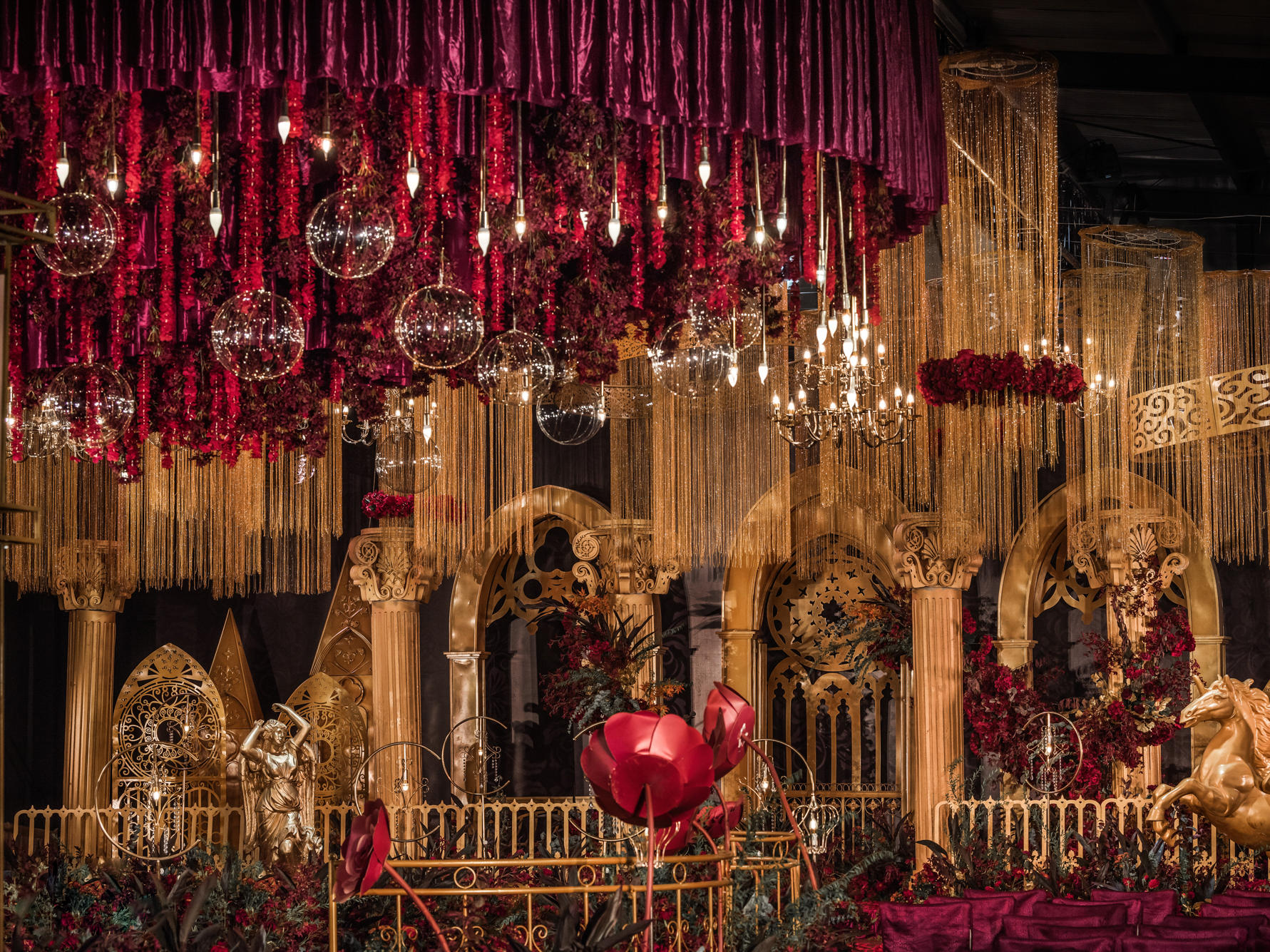 【奢华】总监设计团队操刀，私人订制 必出精品