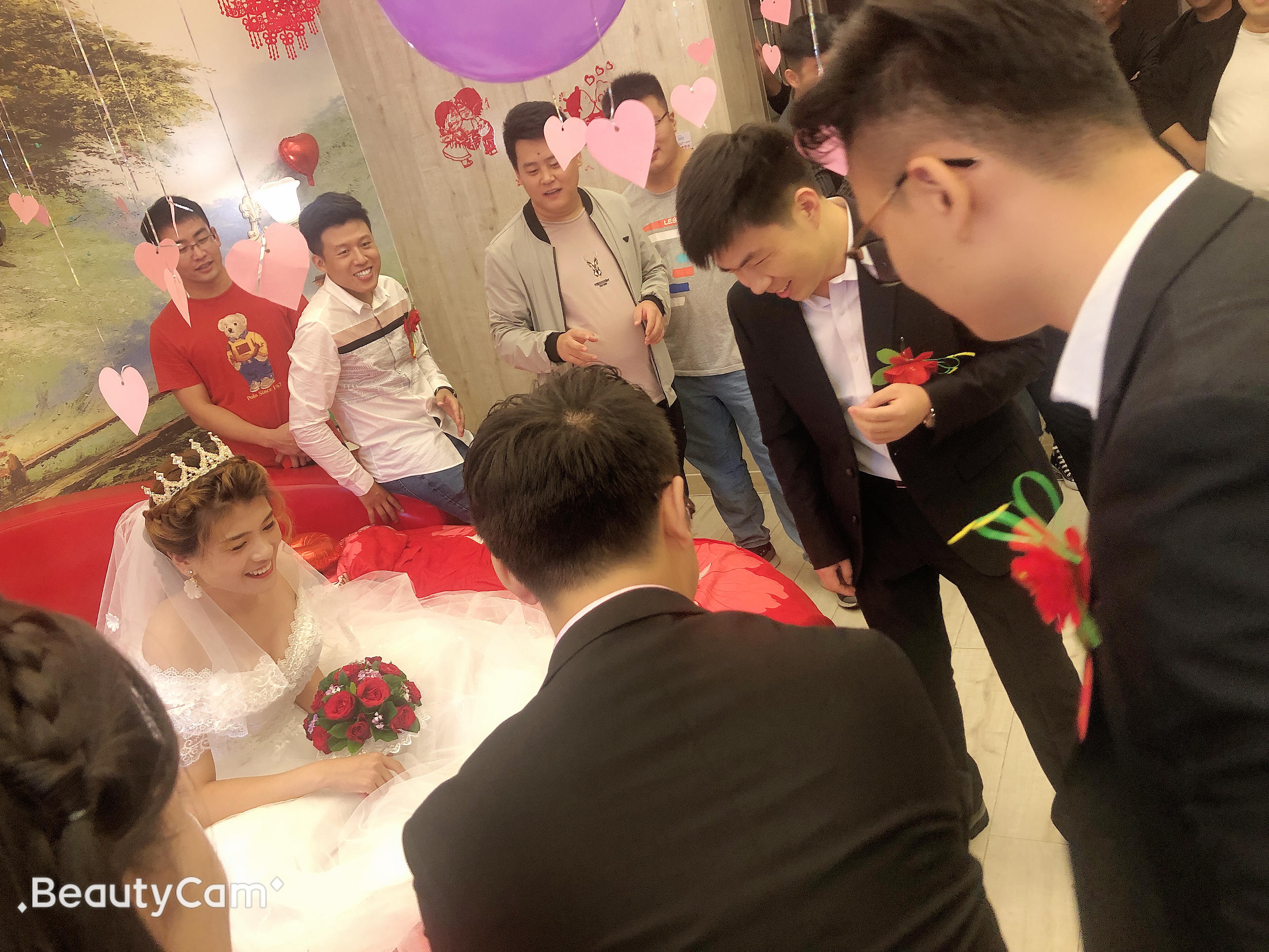 资深档全程跟妆2造型，新娘妆容