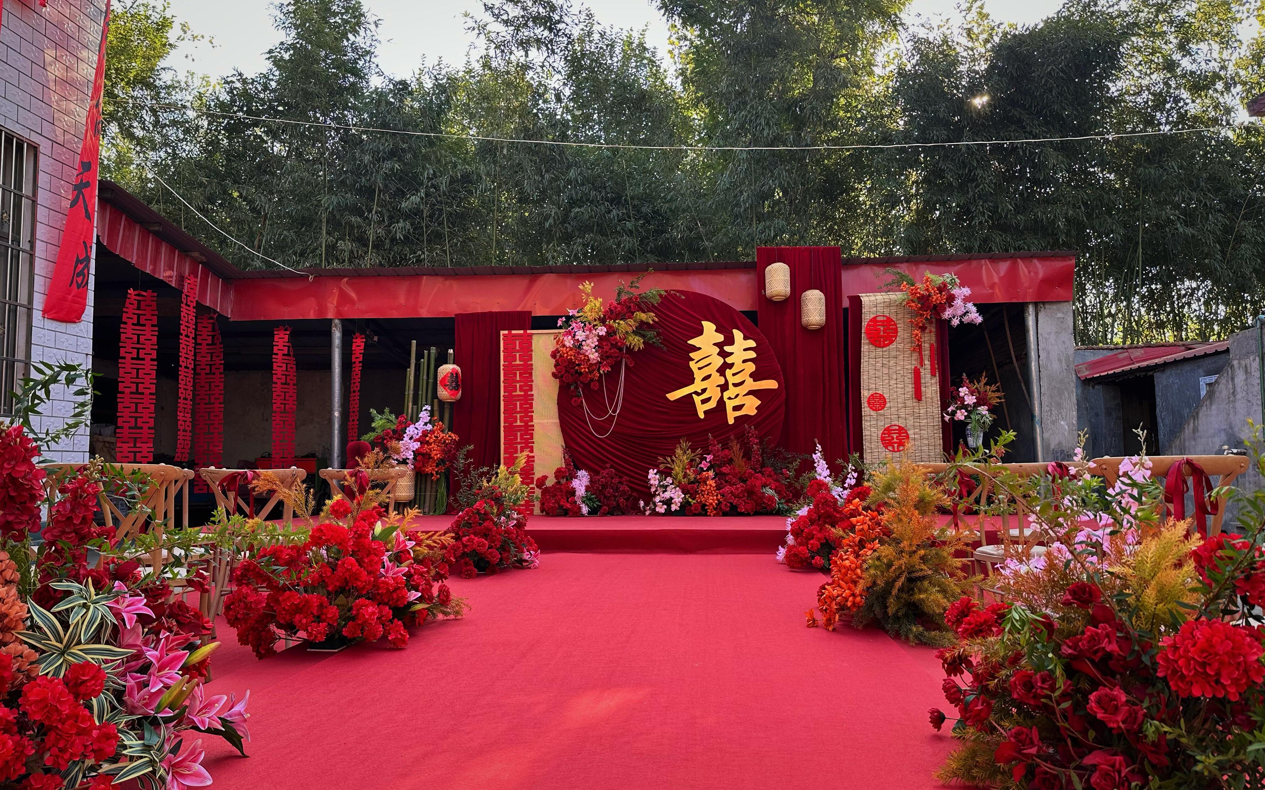 紅韻秘境，小眾婚禮的靜謐詩篇